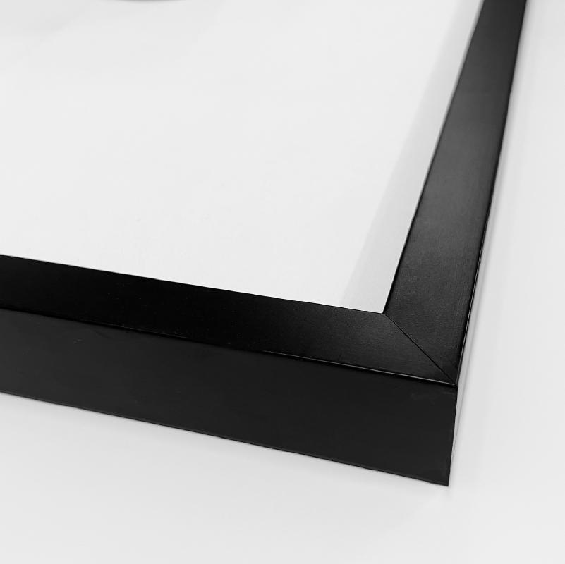 black frame corner