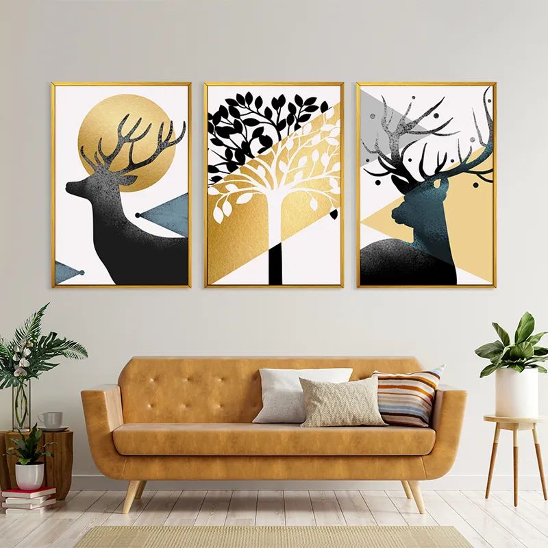 Blacknd White Tree mockup 4