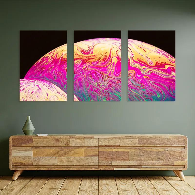 Tablou Multicanvas Planet mockup 2