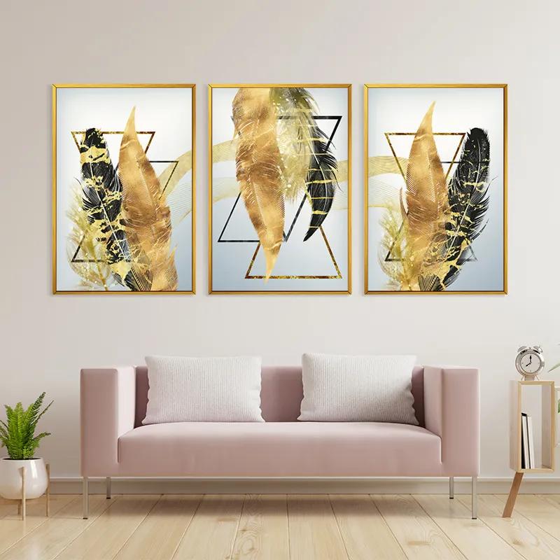 Tablou Multicanvas Blacknd Gold Feathears mockup 3