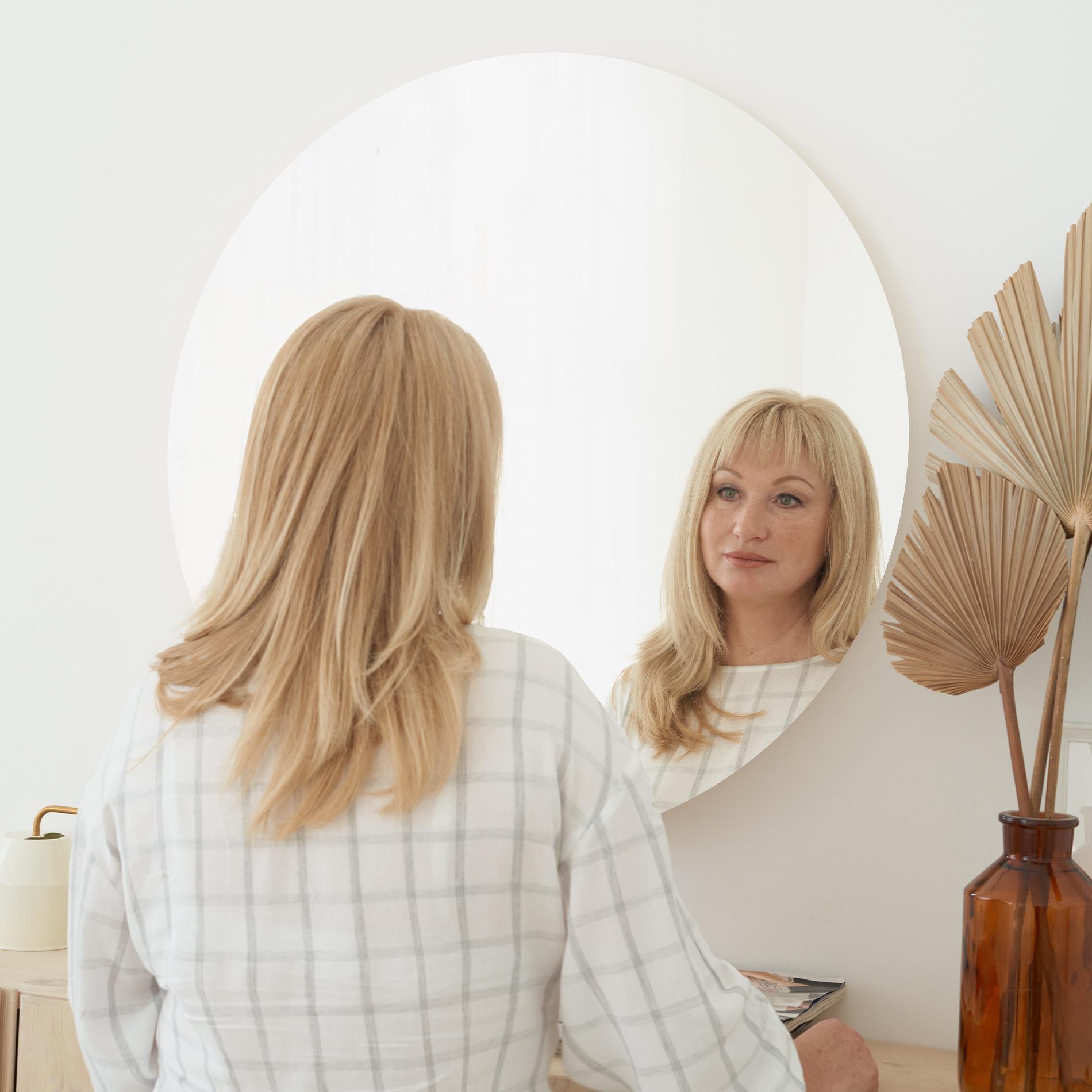 Oglindă Rotundă mockup 4