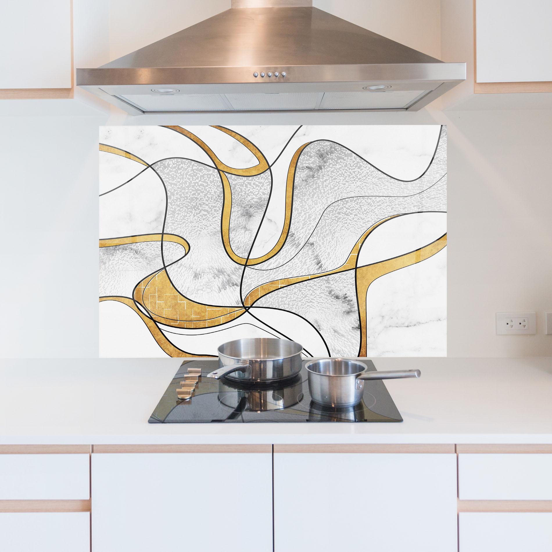 Panou Sticla Bucatarie Abstract Gold Lines mockup 5
