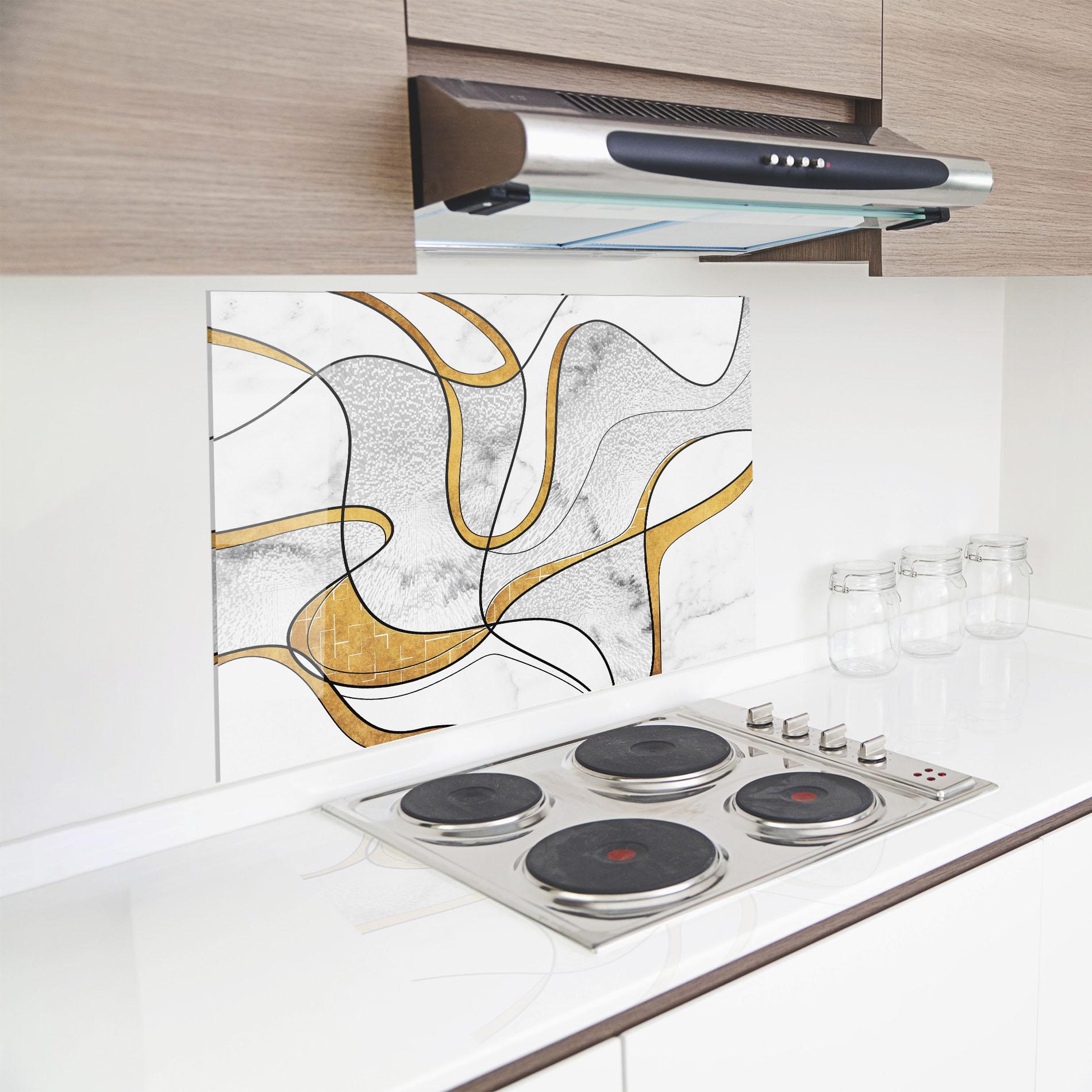 Panou Sticla Bucatarie Abstract Gold Lines mockup 8