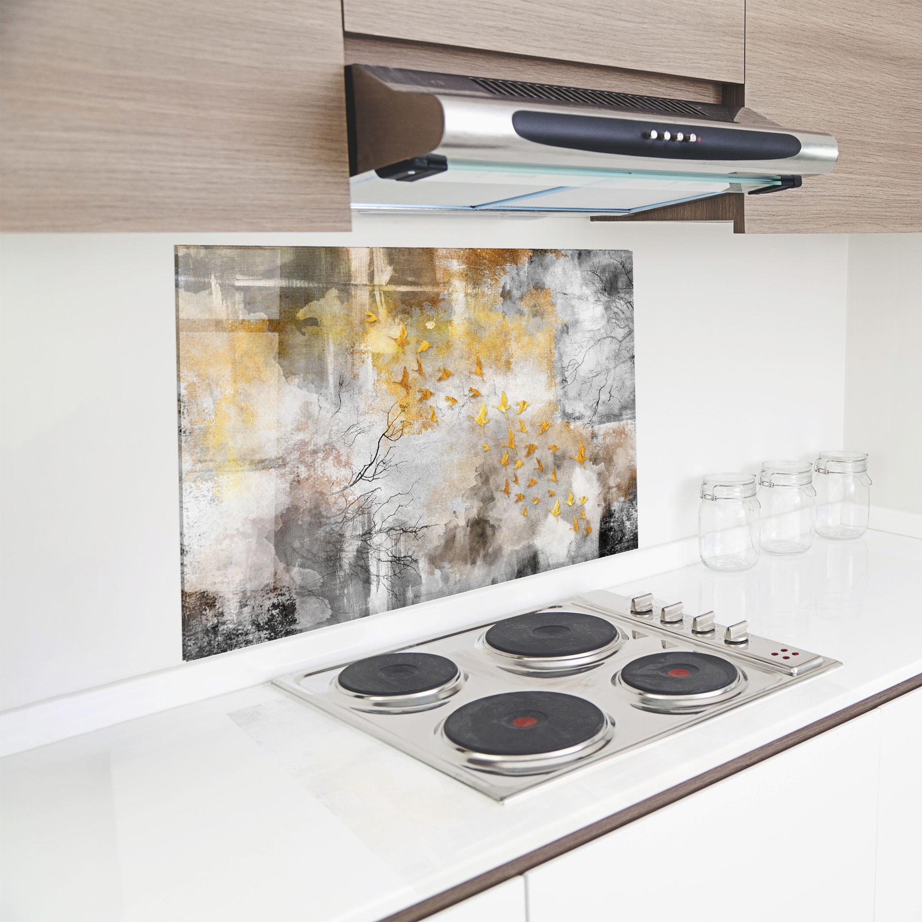 Panou Sticla Bucatarie Gold Birds Flying mockup 8