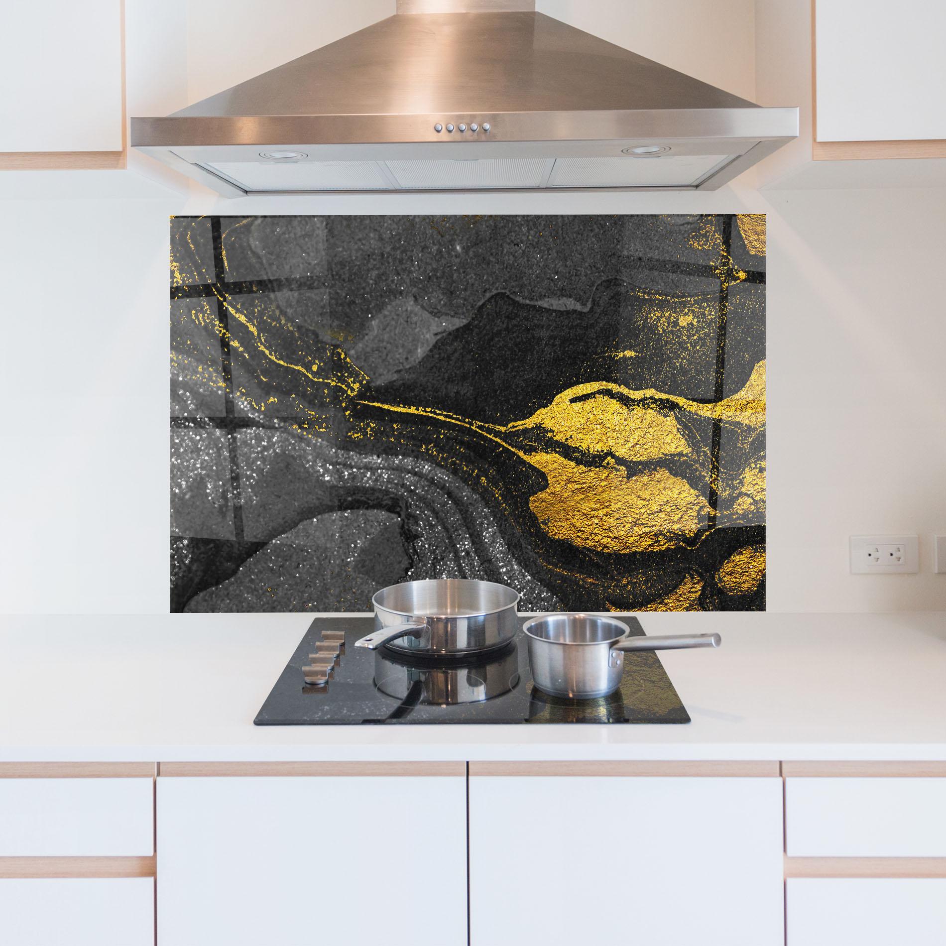 Panou Sticla Bucatarie Black And Gold Texture mockup 5