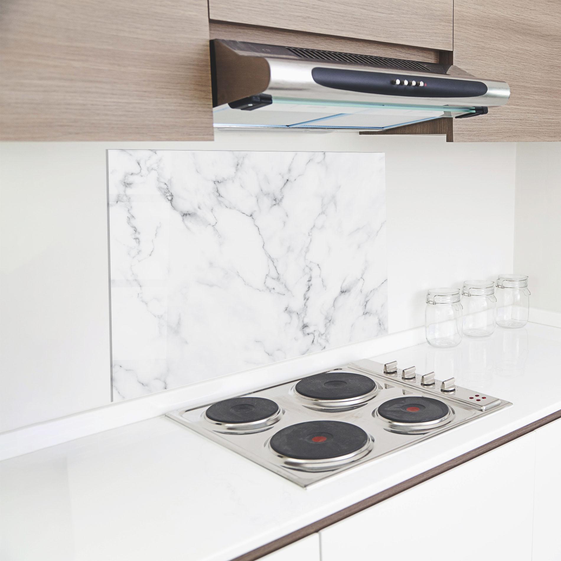 Panou Sticla Bucatarie White Marble Texture mockup 8