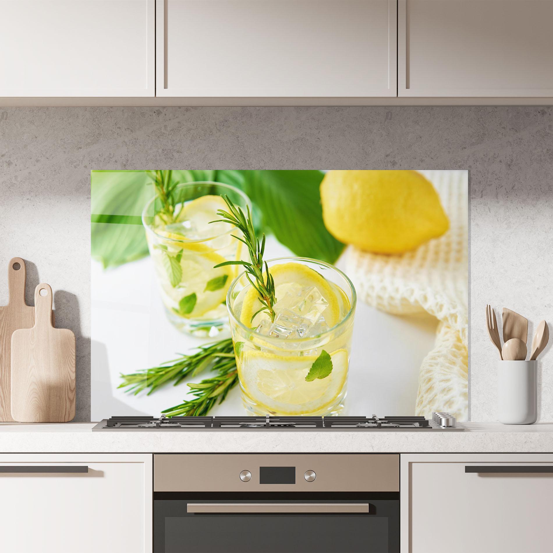 Panou Sticla Bucatarie Lemon Rosemary Drink mockup 7