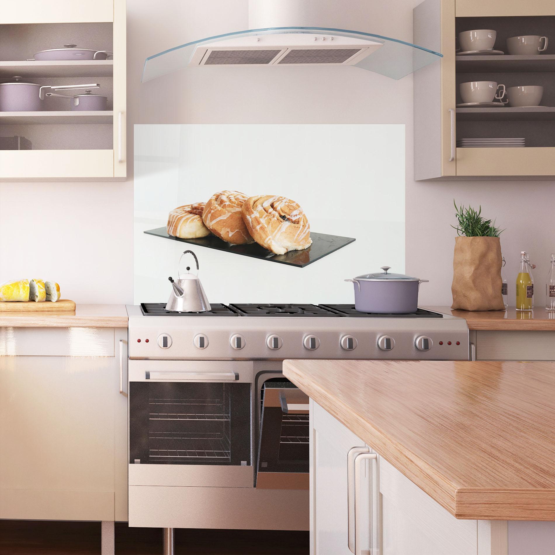 Panou Sticla Bucatarie Cinnamon Rolls mockup 1