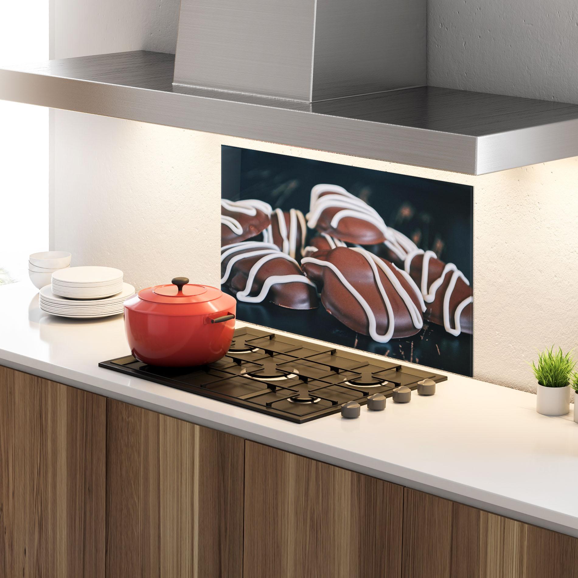 Panou Sticla Bucatarie Heart Shaped Chocolate mockup 4