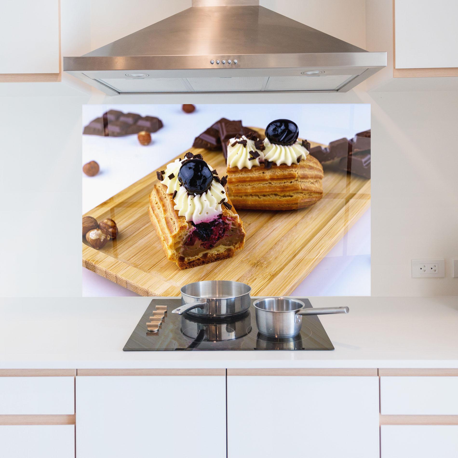 Panou Sticla Bucatarie Blueberry Eclair mockup 5