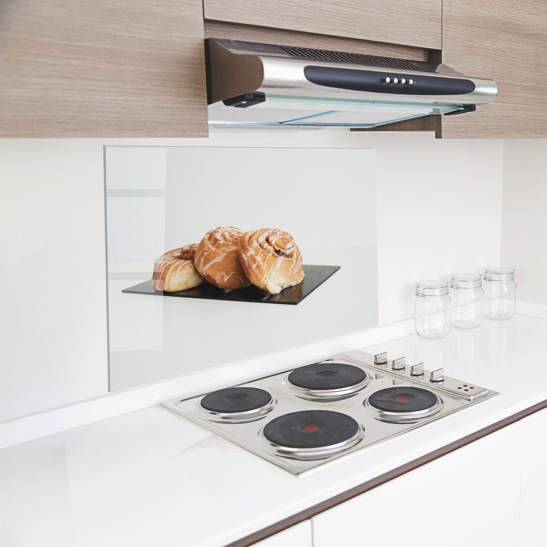 Panou Sticla Bucatarie Cinnamon Rolls mockup 8