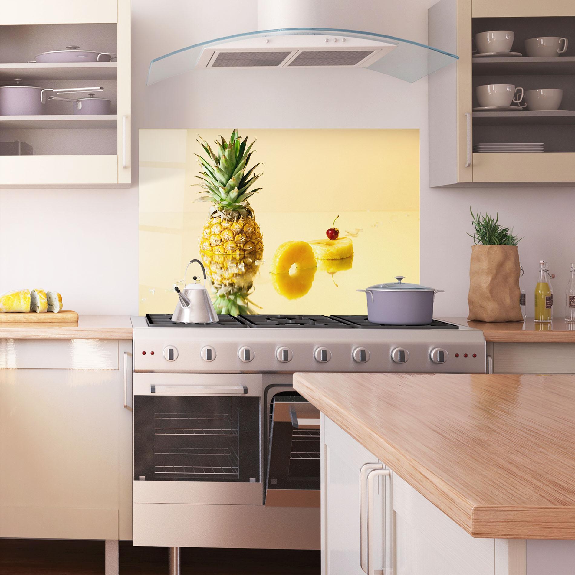 Panou Sticla Bucatarie Cut Pineapple mockup 1