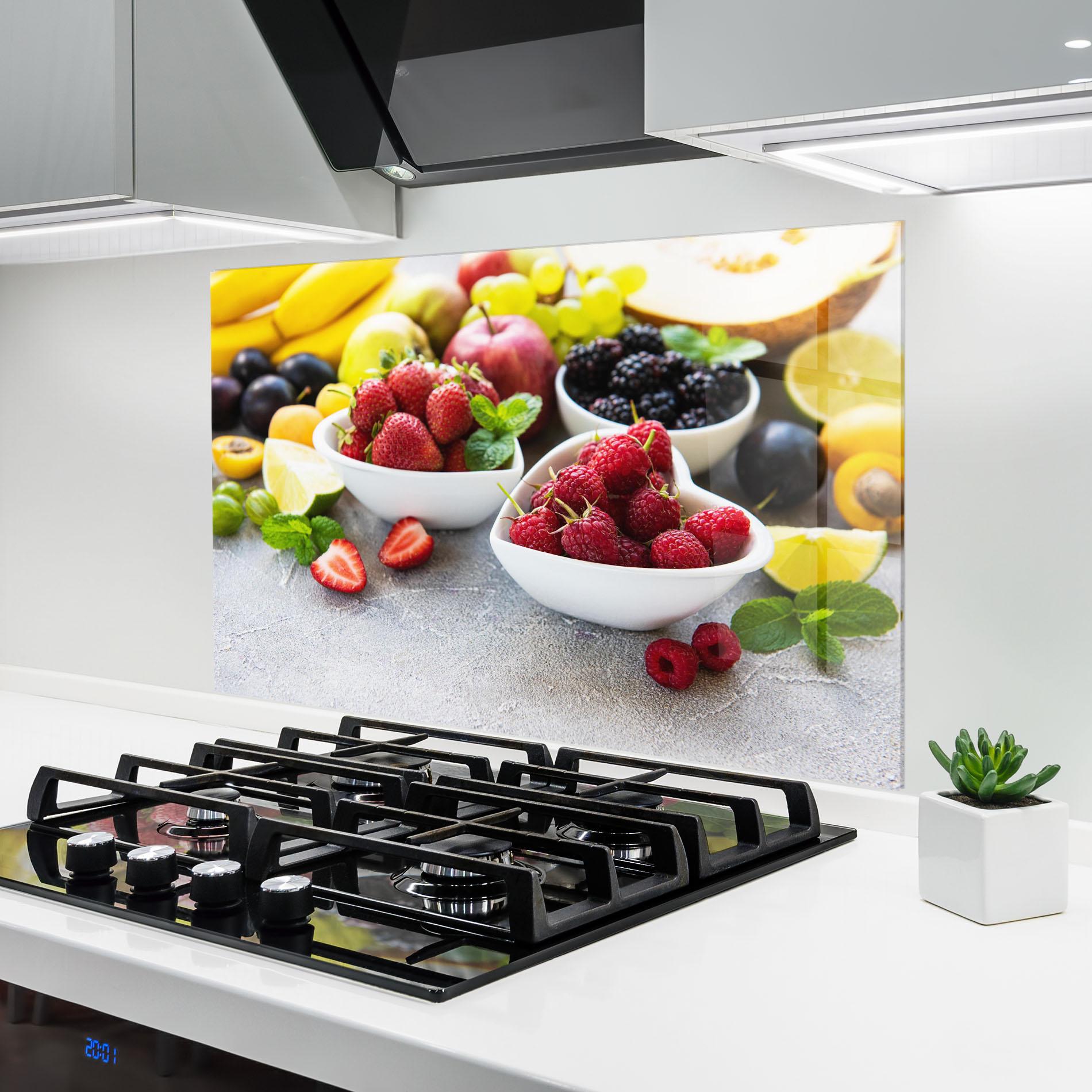 Panou Sticla Bucatarie Heart Fresh Fruits mockup 6