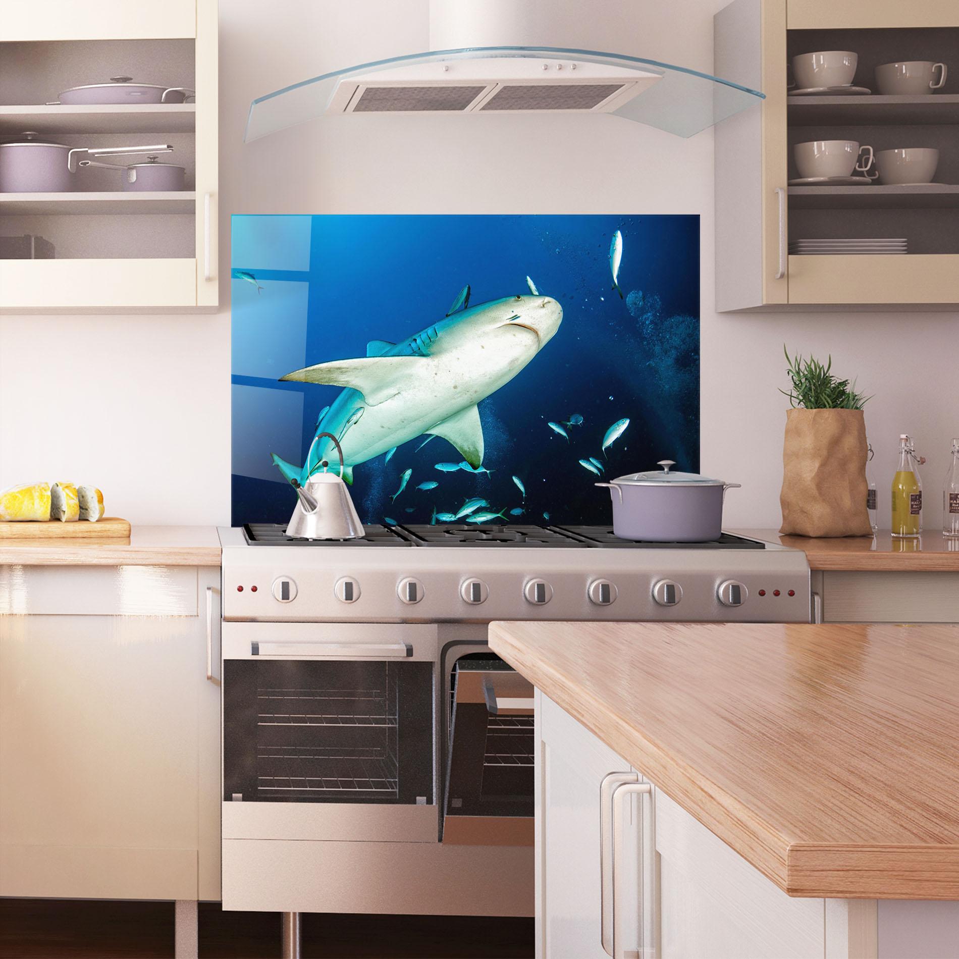 Panou Sticla Bucatarie Bull Shark mockup 1