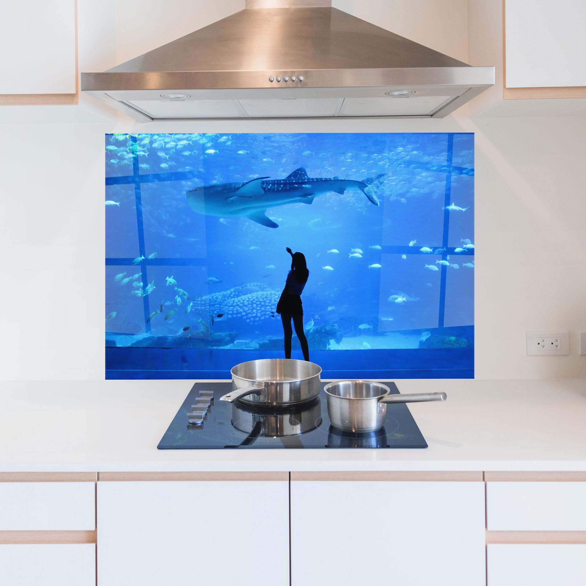 Panou Sticla Bucatarie Aquarium Girl mockup 5