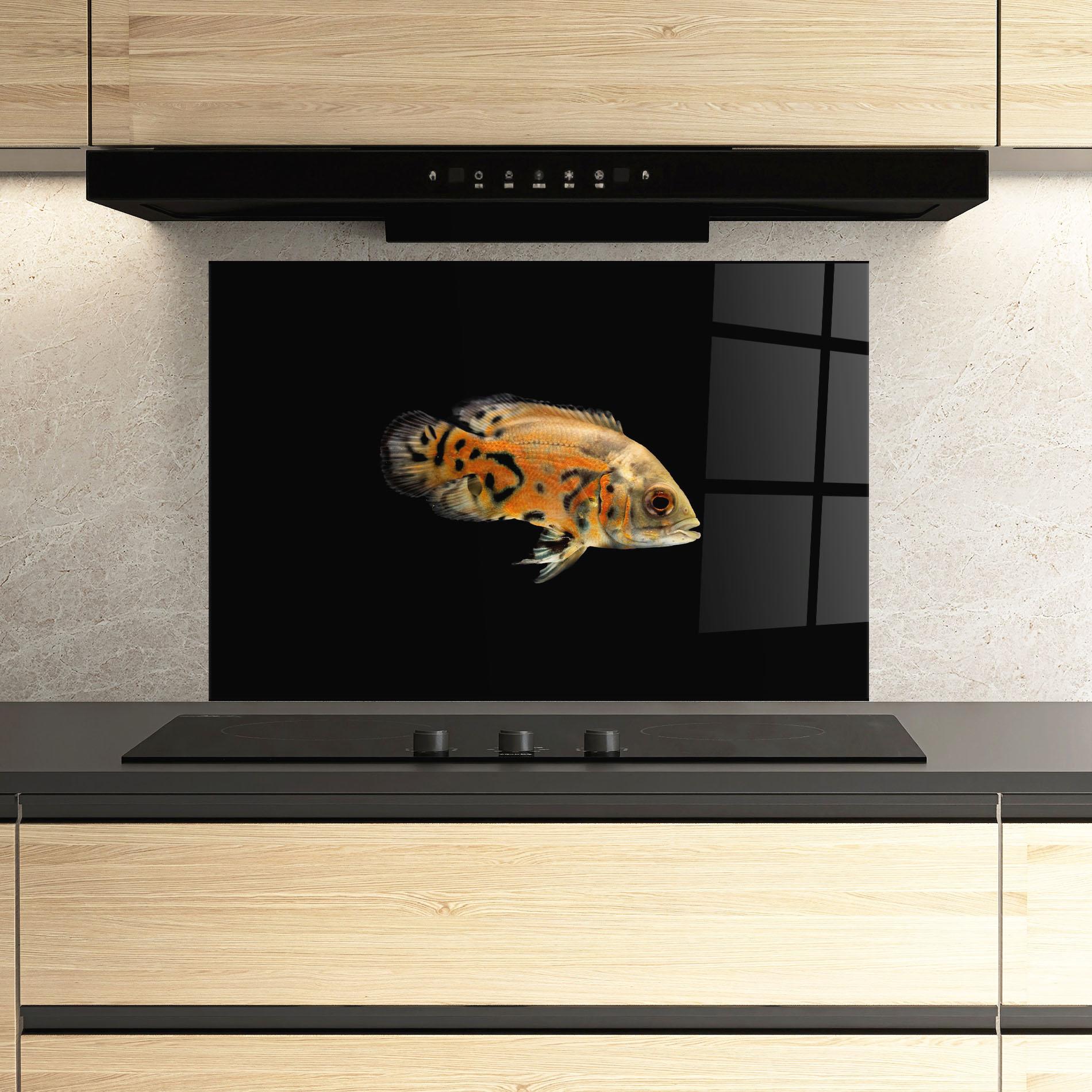 Panou Sticla Bucatarie Cute Brown Fish mockup 3