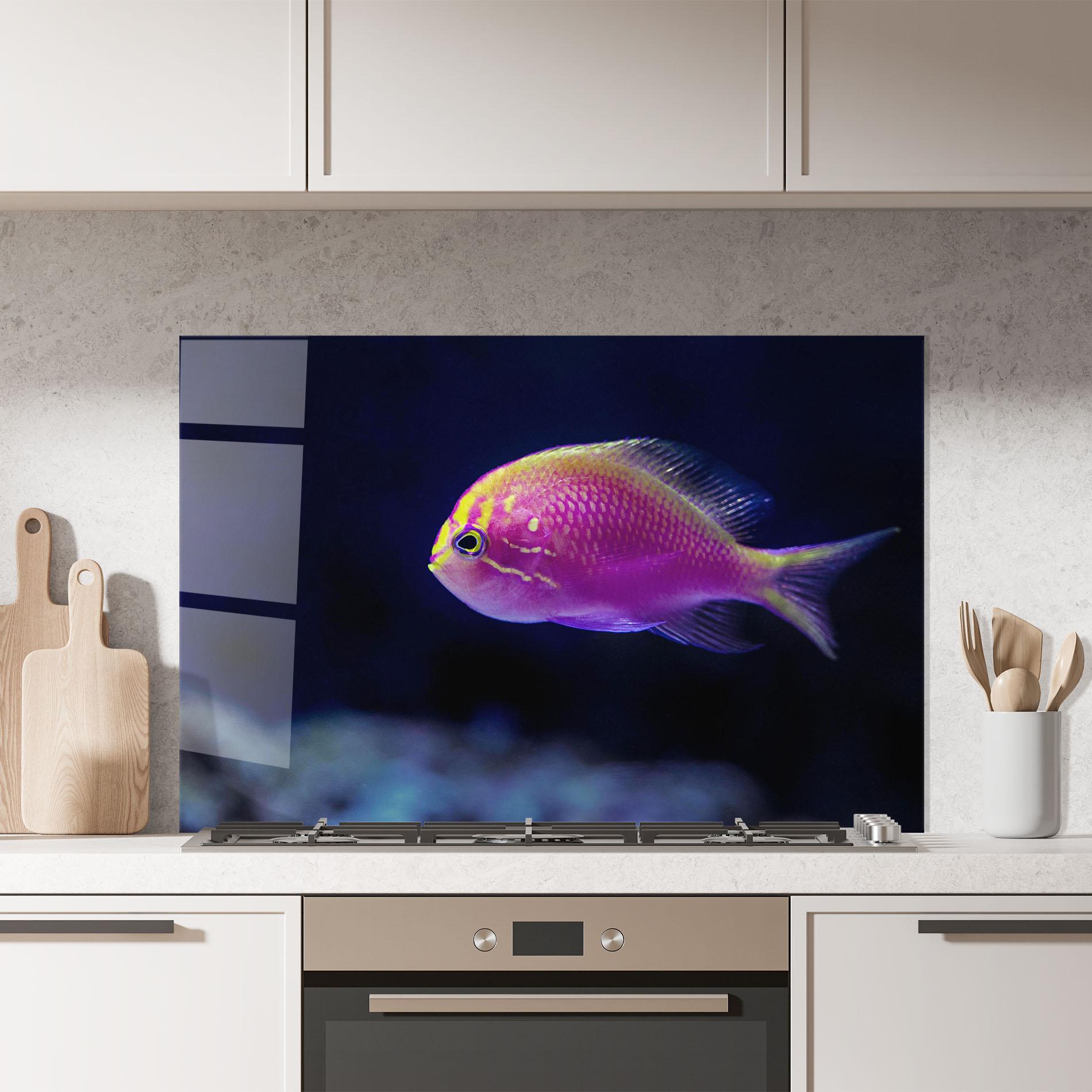 Panou Sticla Bucatarie Angry Pink Fish mockup 7