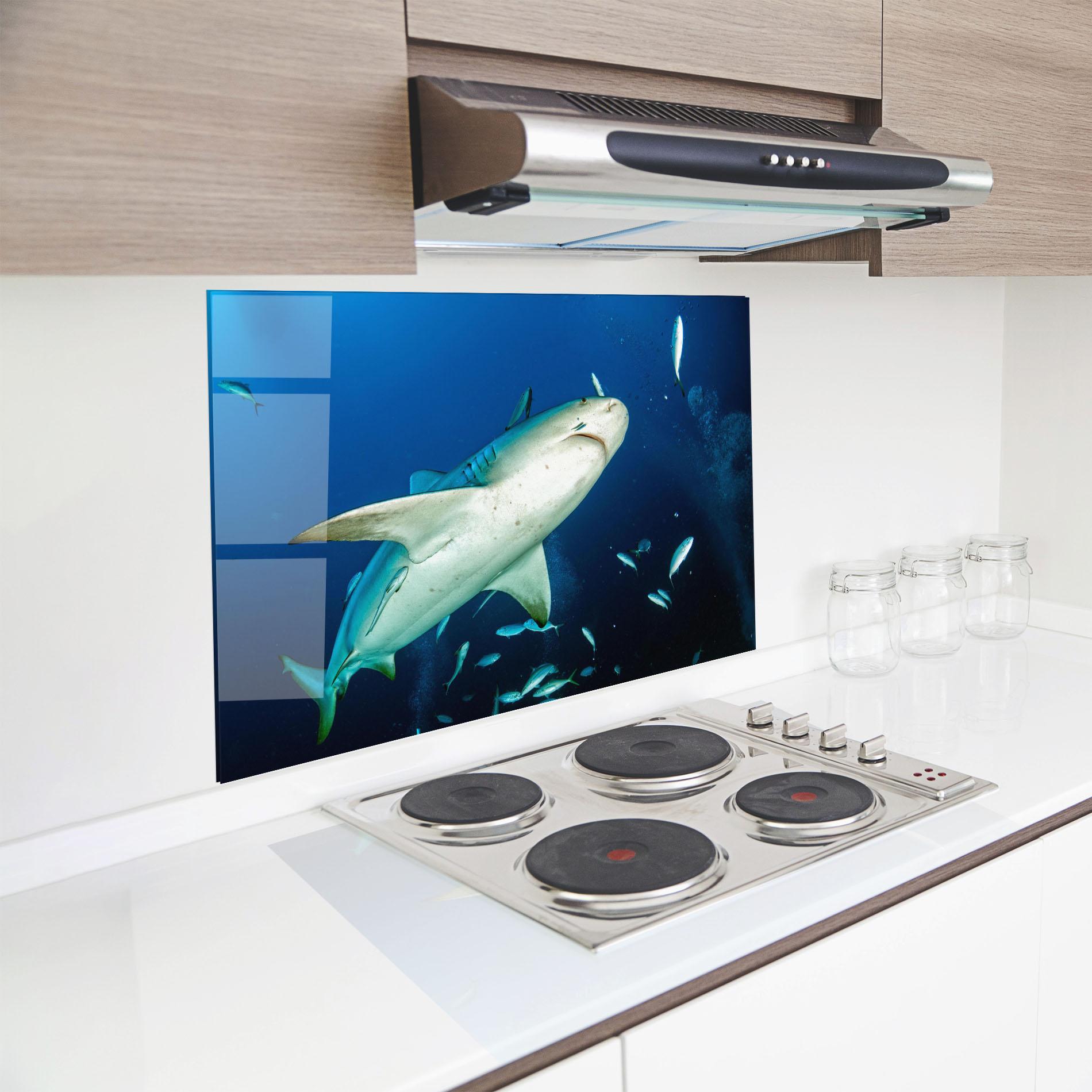 Panou Sticla Bucatarie Bull Shark mockup 8