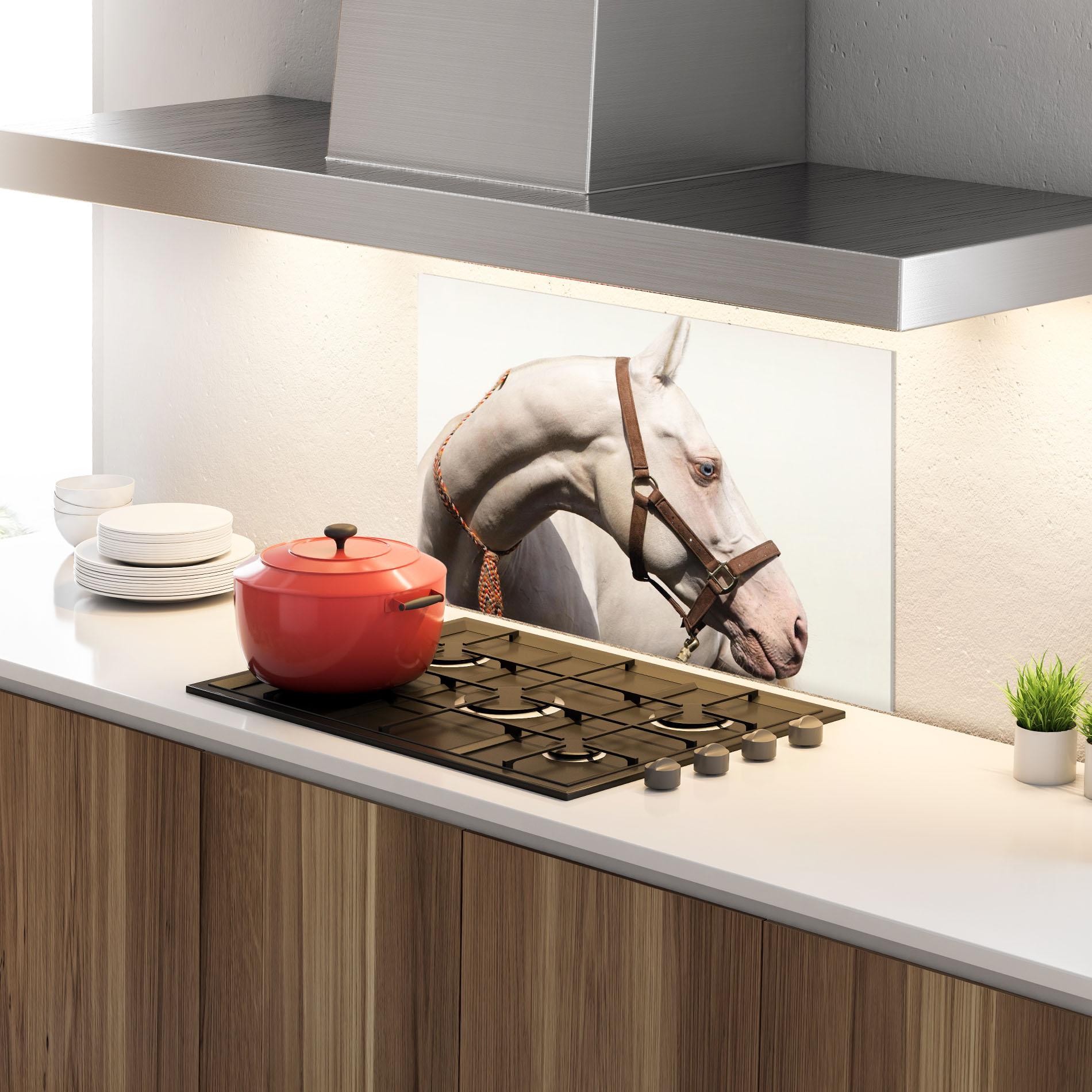 Panou Sticla Bucatarie Blue Eye Horse mockup 4