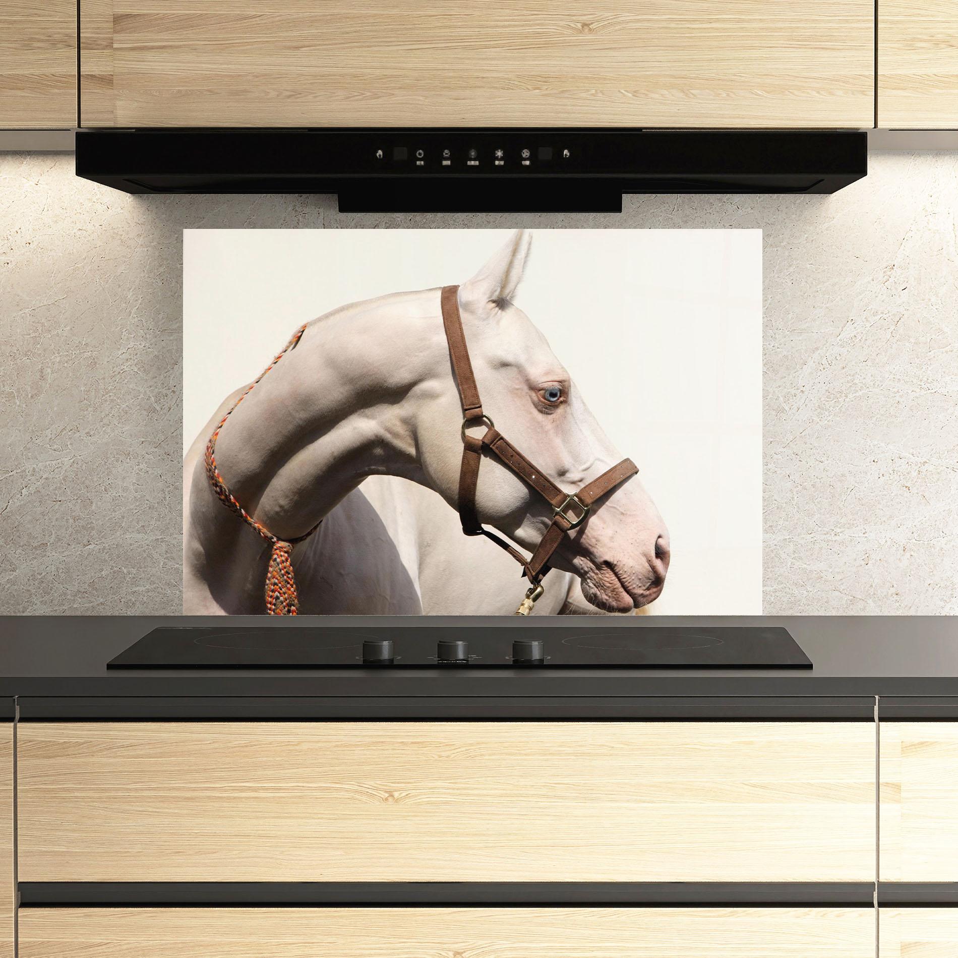 Panou Sticla Bucatarie Blue Eye Horse mockup 3