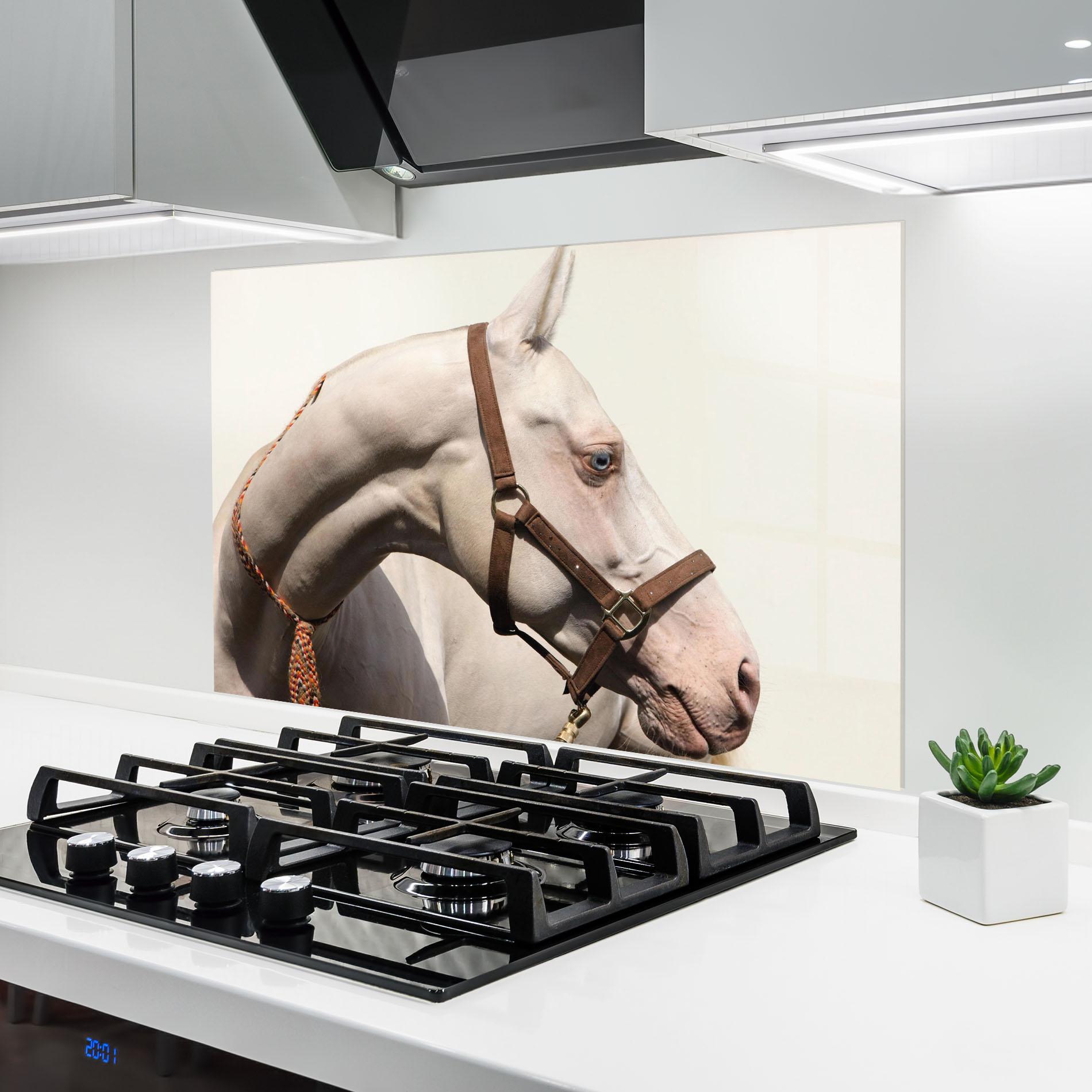 Panou Sticla Bucatarie Blue Eye Horse mockup 6