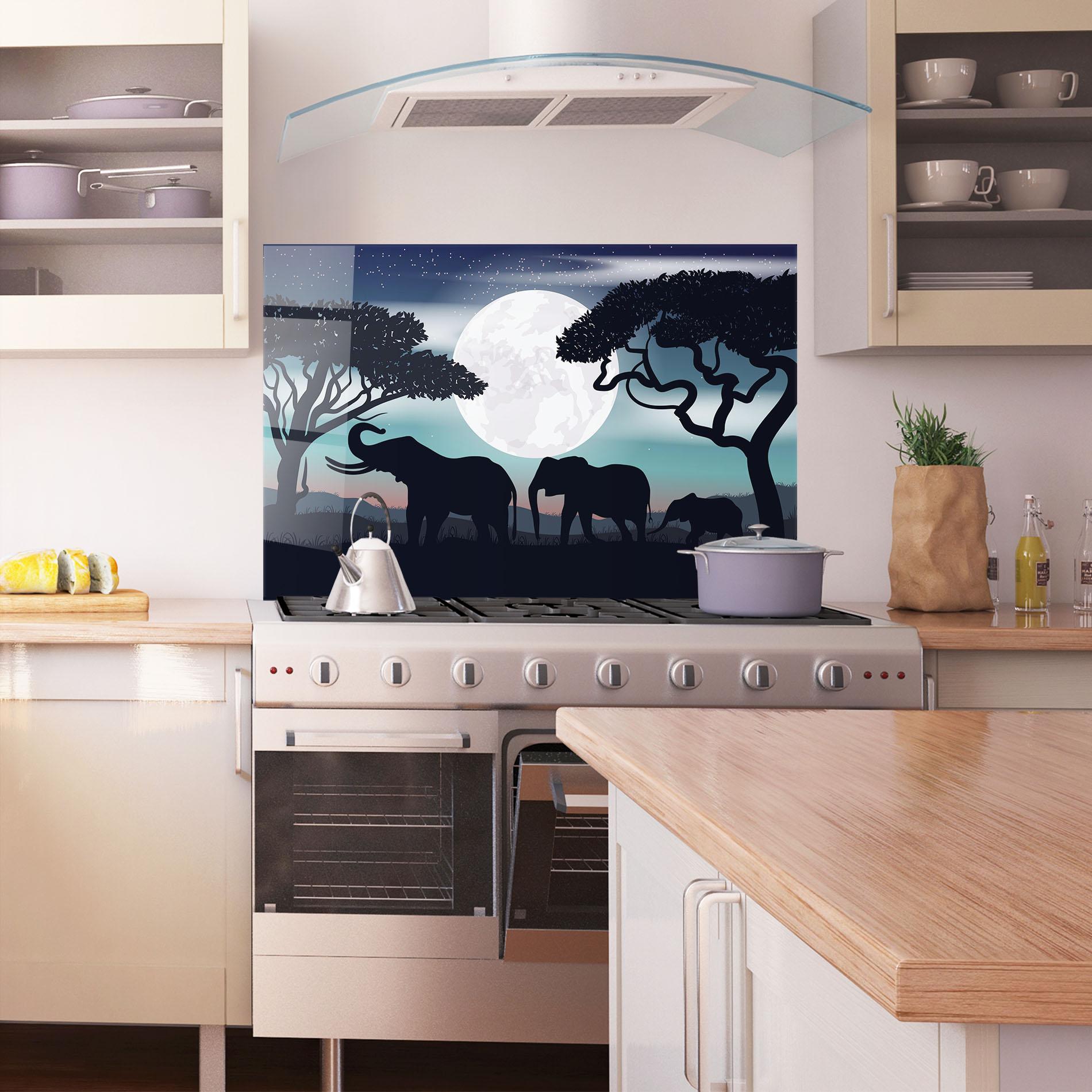 Panou Sticla Bucatarie Moon Elephant mockup 1