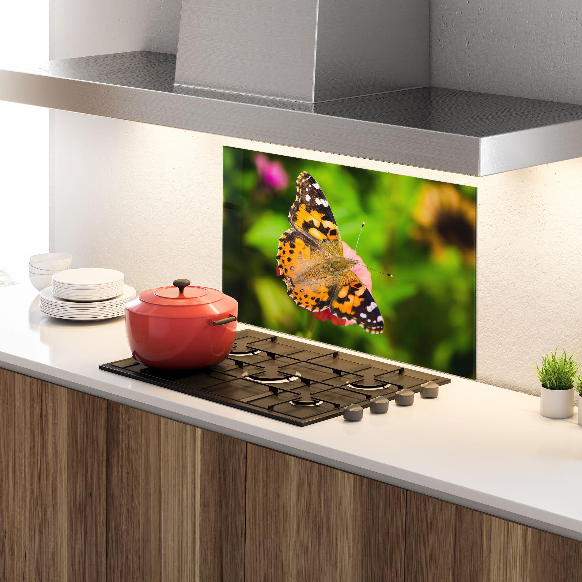 Panou Sticla Bucatarie Butterfly On Flower mockup 4