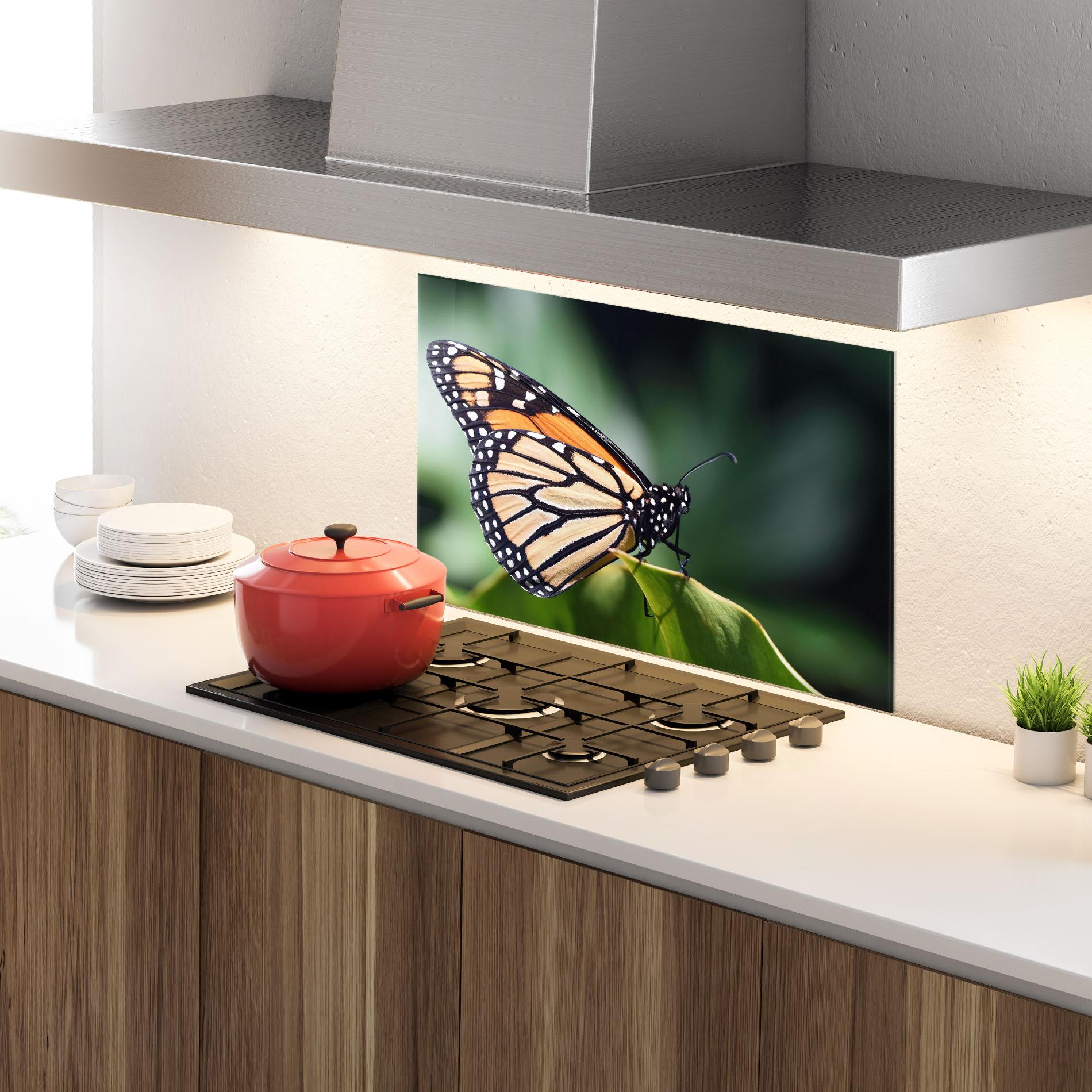 Panou Sticla Bucatarie Light Orange Butterfly mockup 4