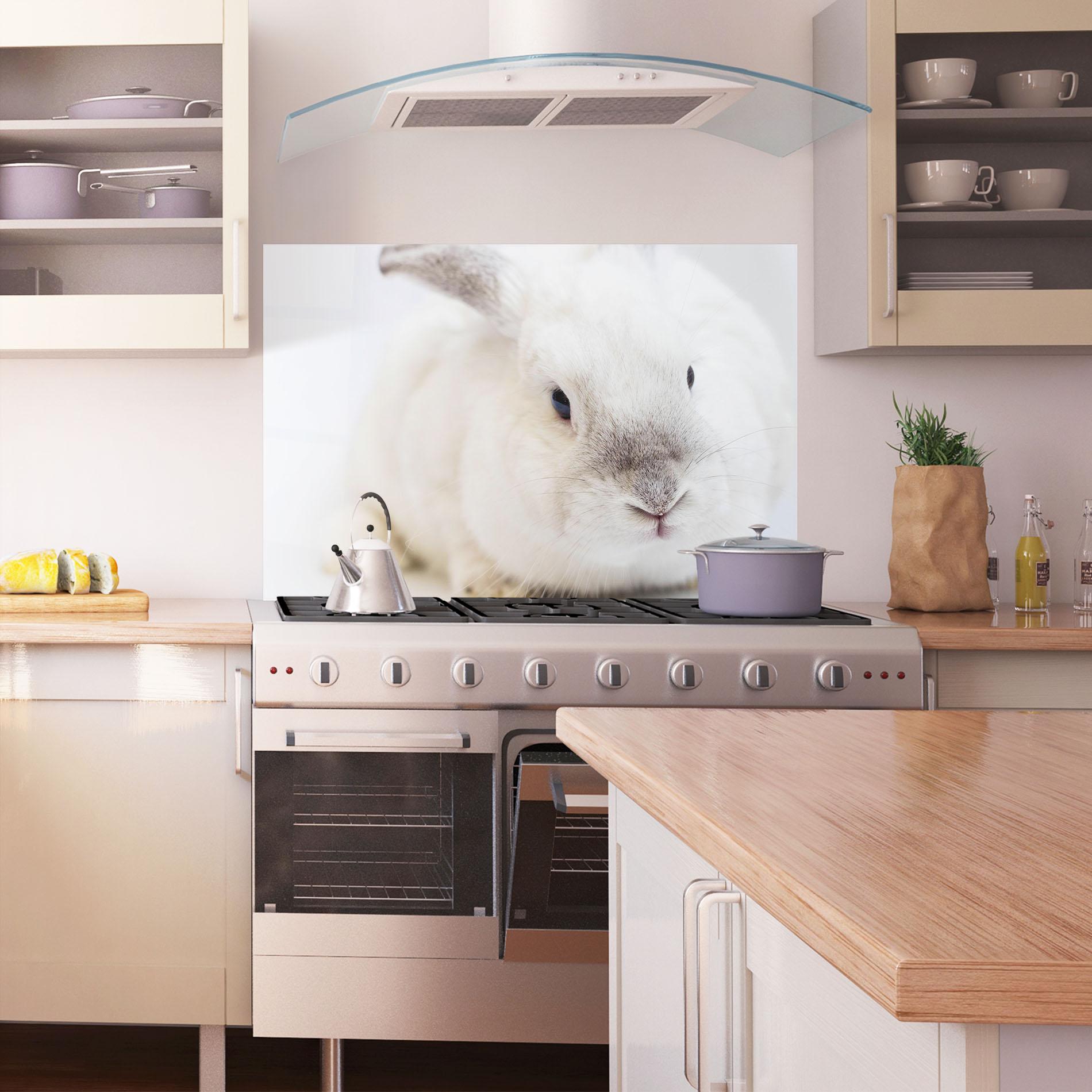 Panou Sticla Bucatarie Light Grey Bunny mockup 1