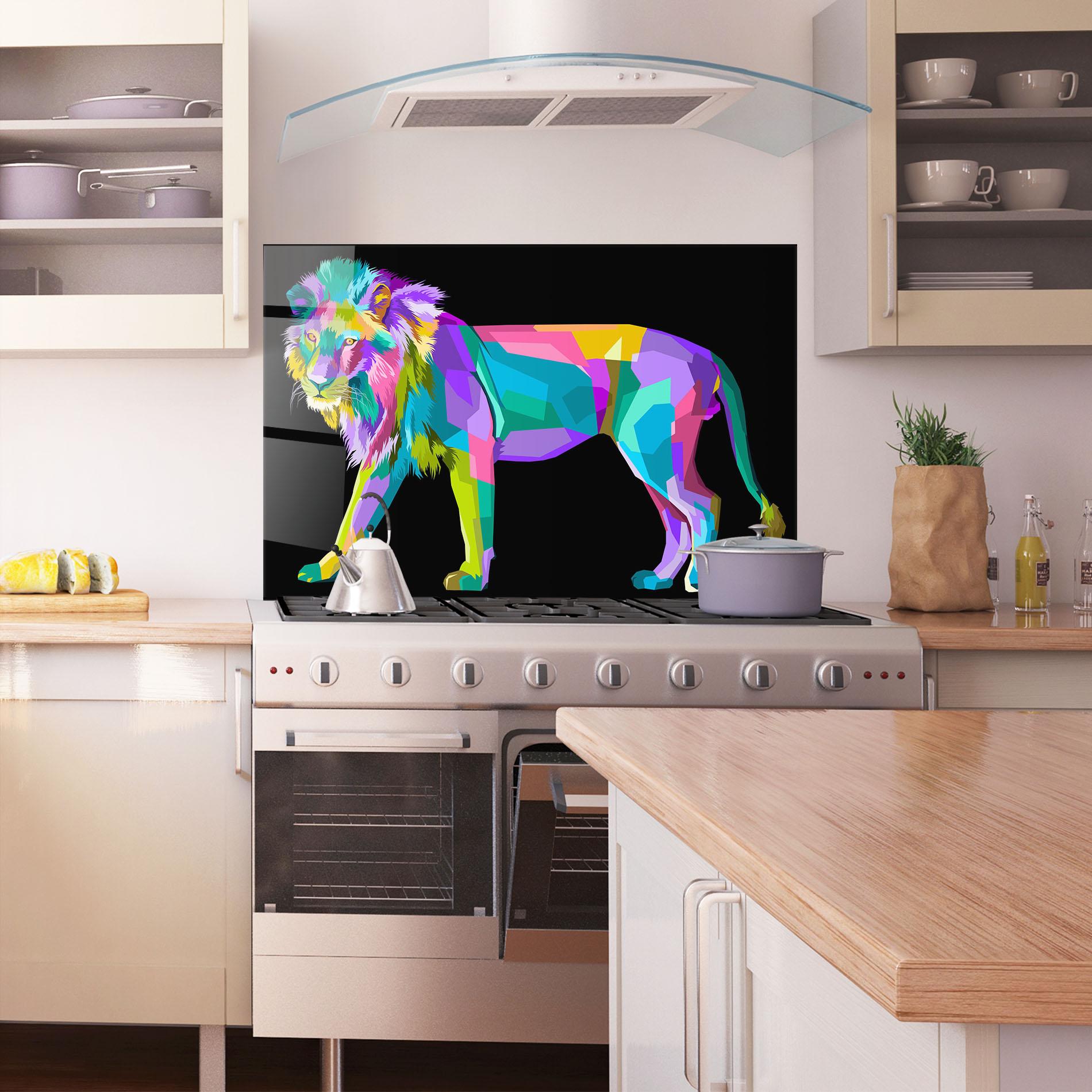 Panou Sticla Bucatarie Lion Walking mockup 1