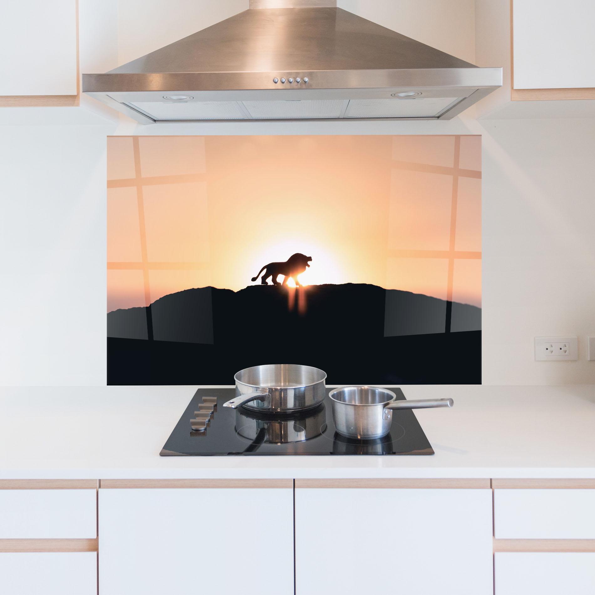 Panou Sticla Bucatarie Lion Shilouette mockup 5