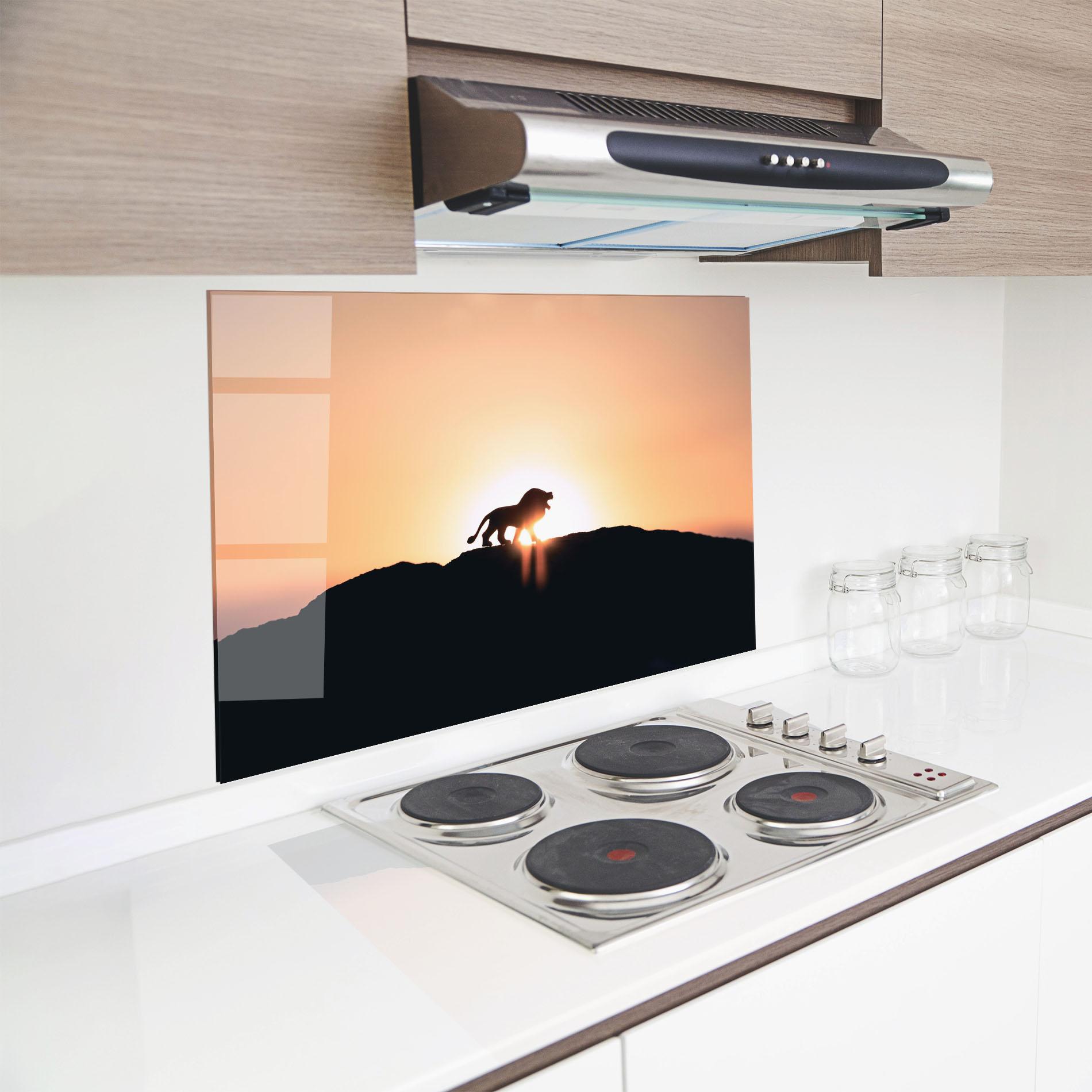 Panou Sticla Bucatarie Lion Shilouette mockup 8