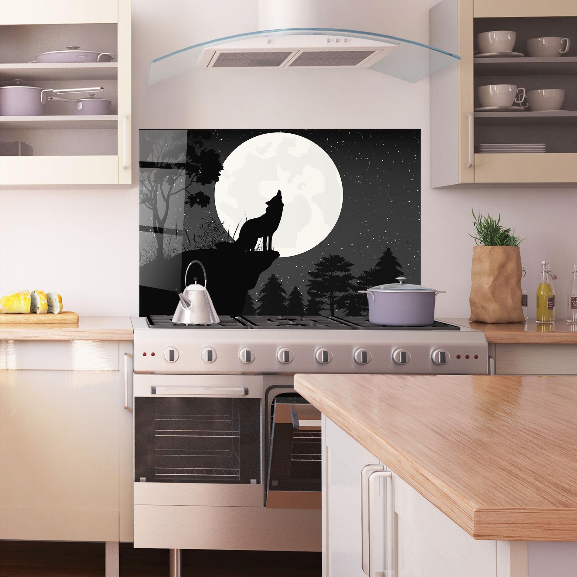 Panou Sticla Bucatarie Moon Wolf Silhouette mockup 1