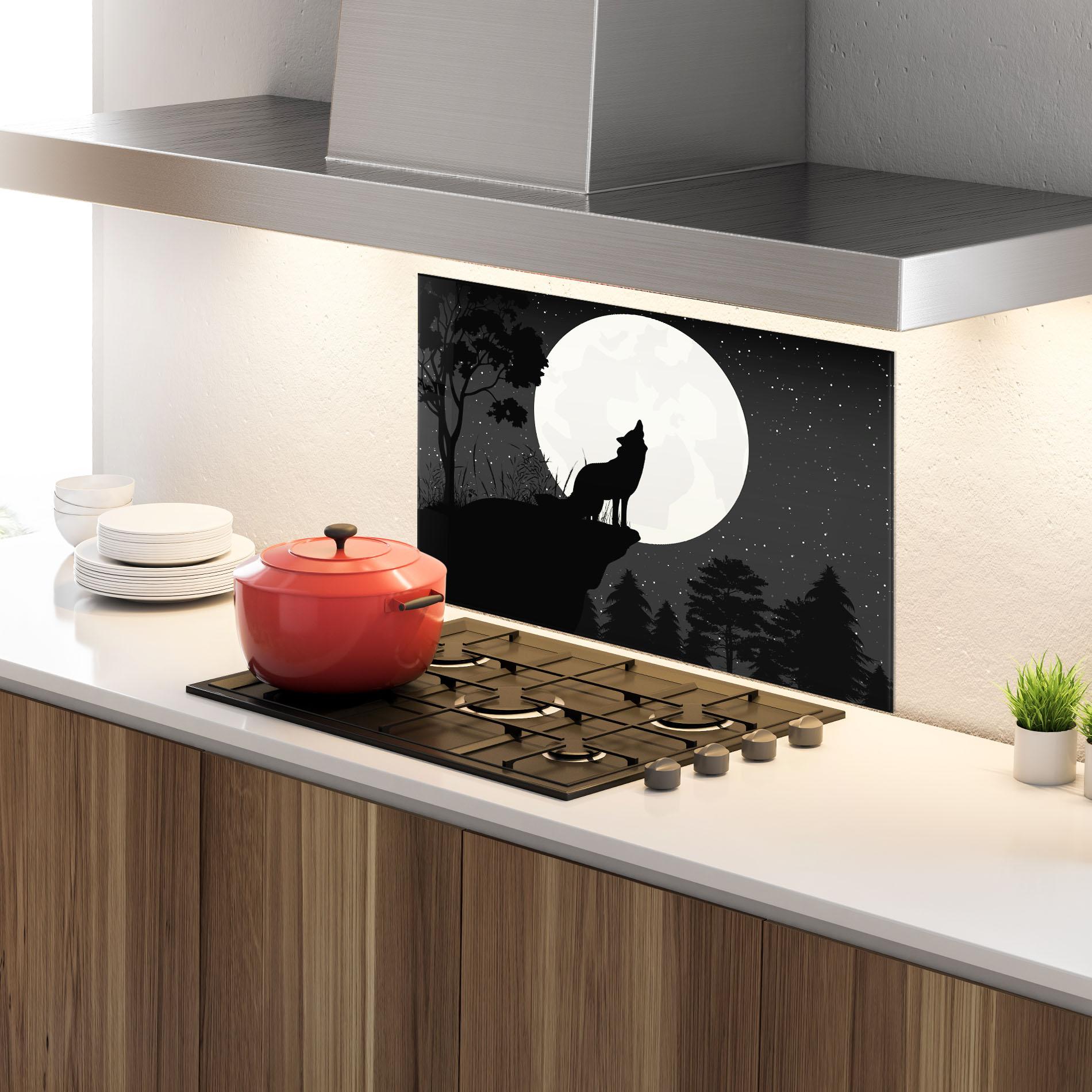 Panou Sticla Bucatarie Moon Wolf Silhouette mockup 4