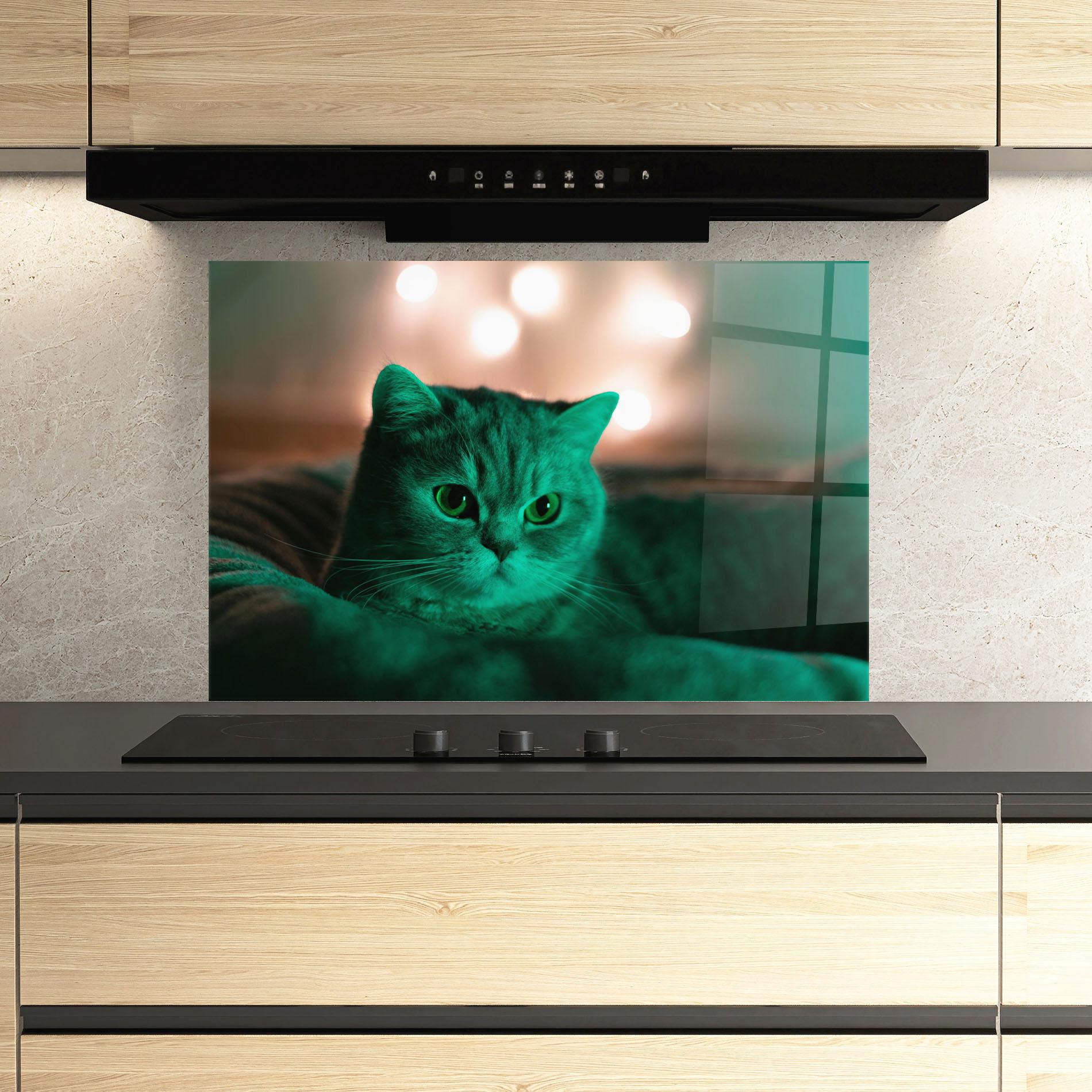 Panou Sticla Bucatarie Green Light Cat mockup 3