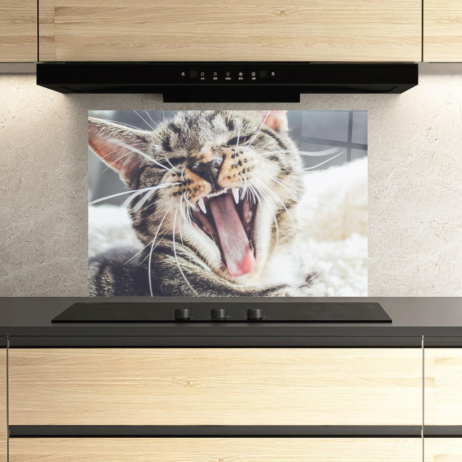 Panou Sticla Bucatarie Wroar Cat mockup 3