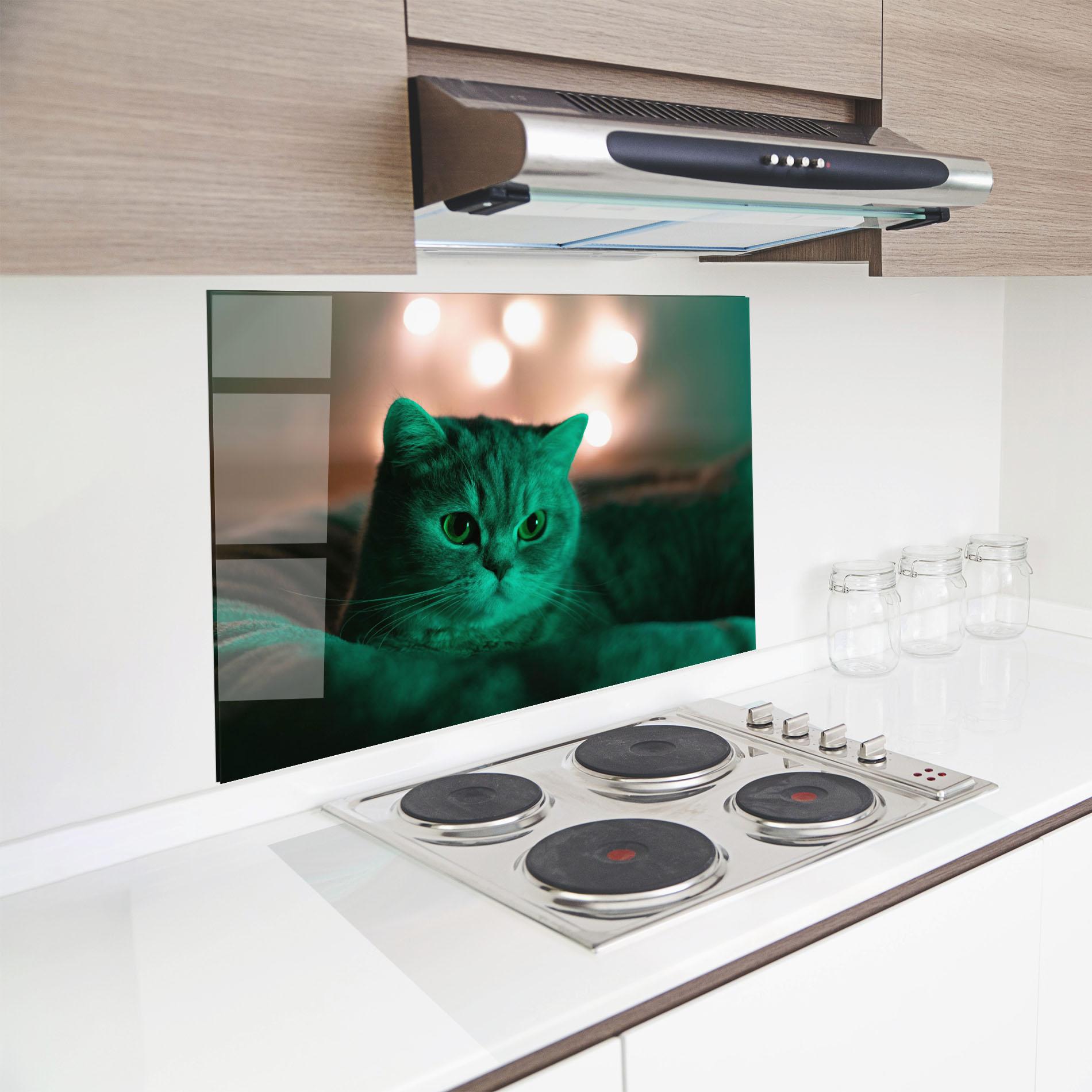 Panou Sticla Bucatarie Green Light Cat mockup 8