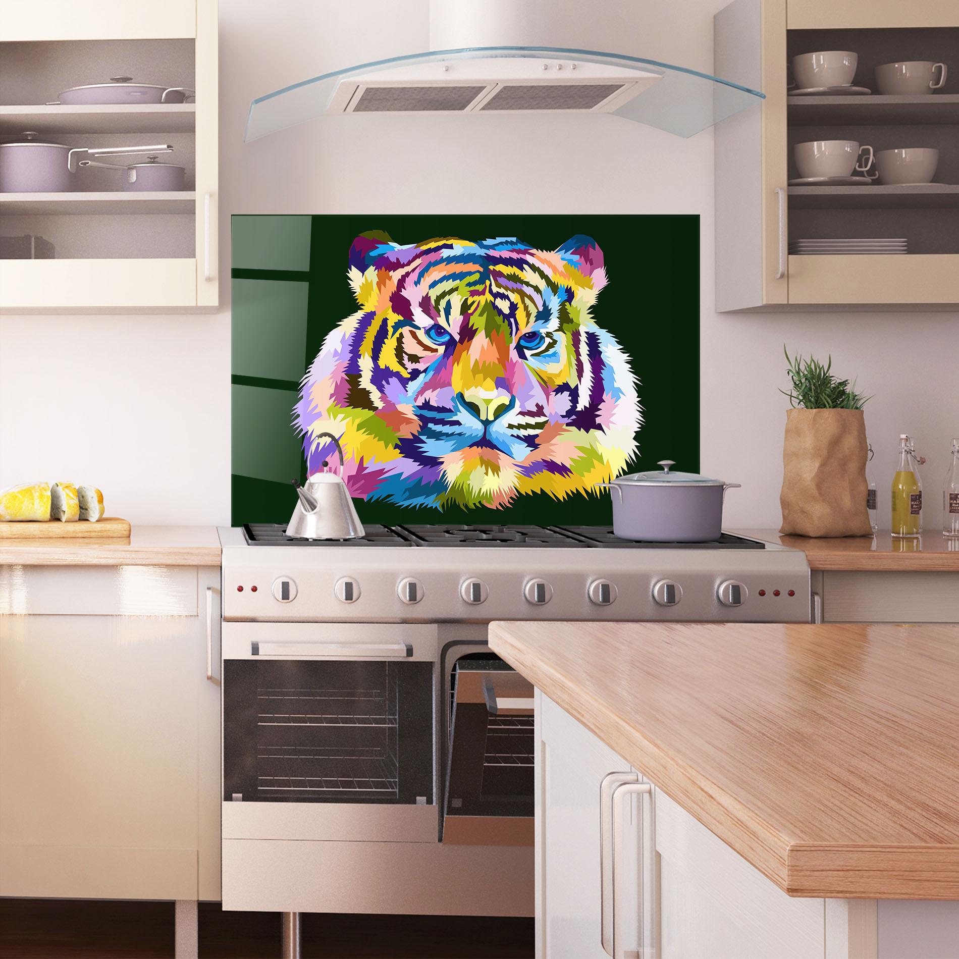 Panou Sticla Bucatarie Tiger On Green mockup 1