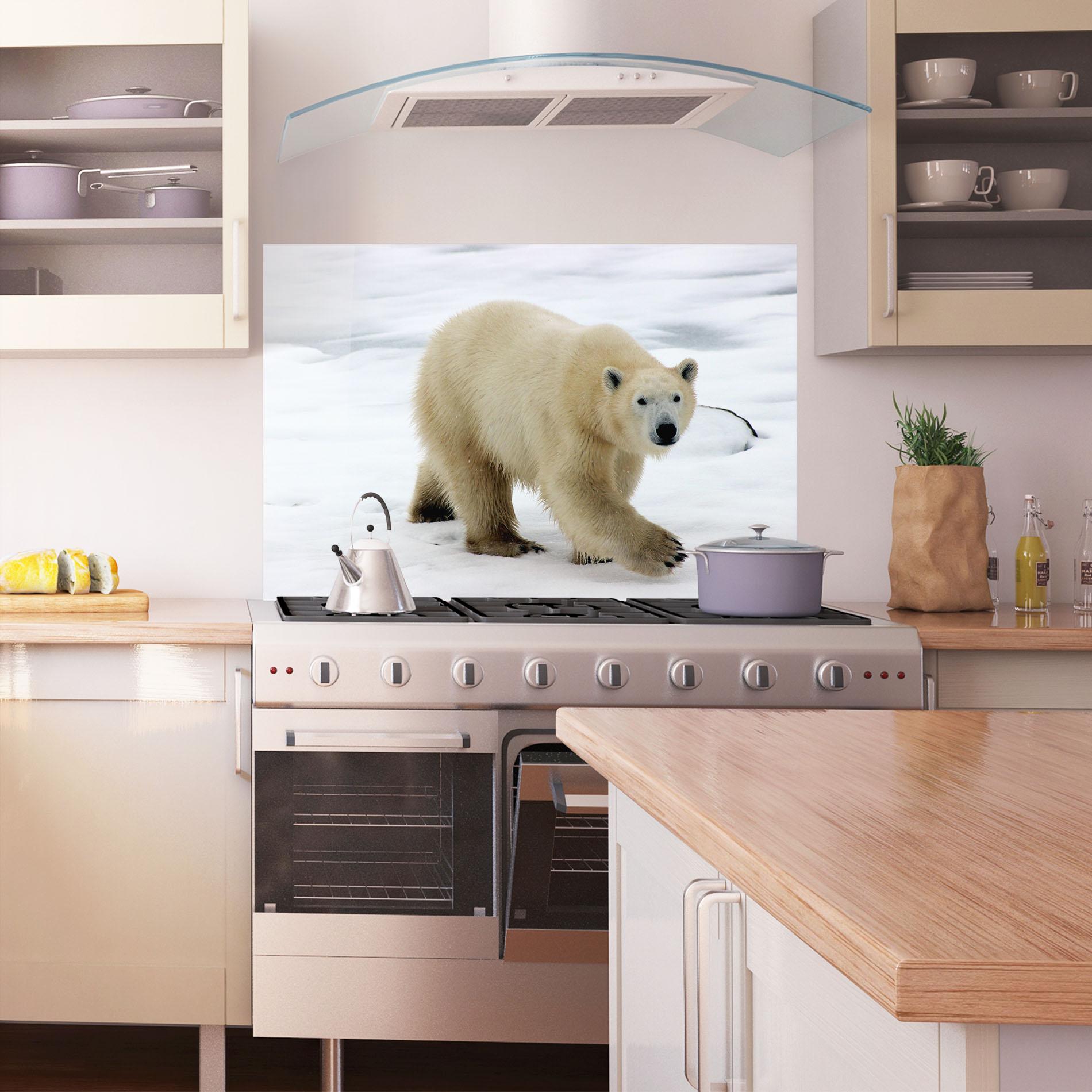 Panou Sticla Bucatarie Icebear Walking mockup 1
