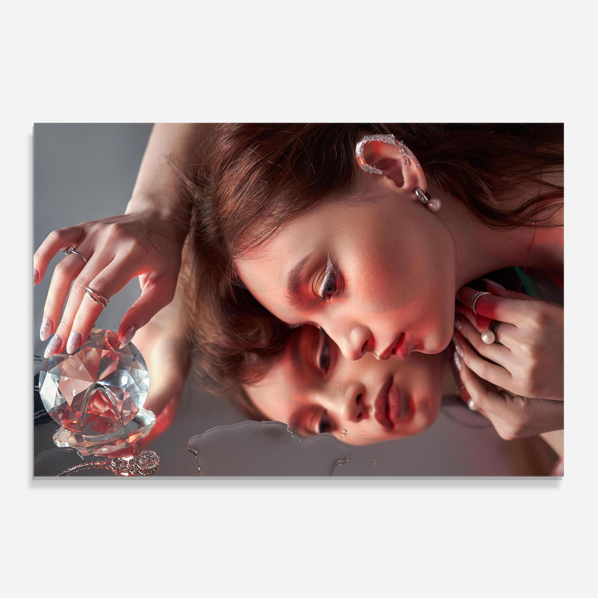 Panou Sticla Bucatarie Big Diamond Hand mockup 0