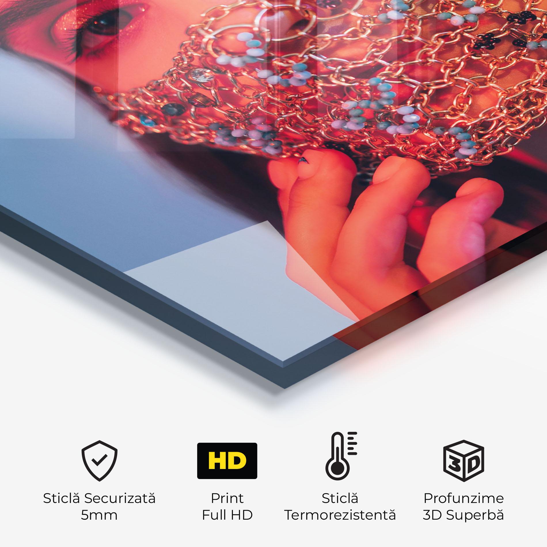 Panou Sticla Bucatarie Gold Chain Face Mask mockup 2