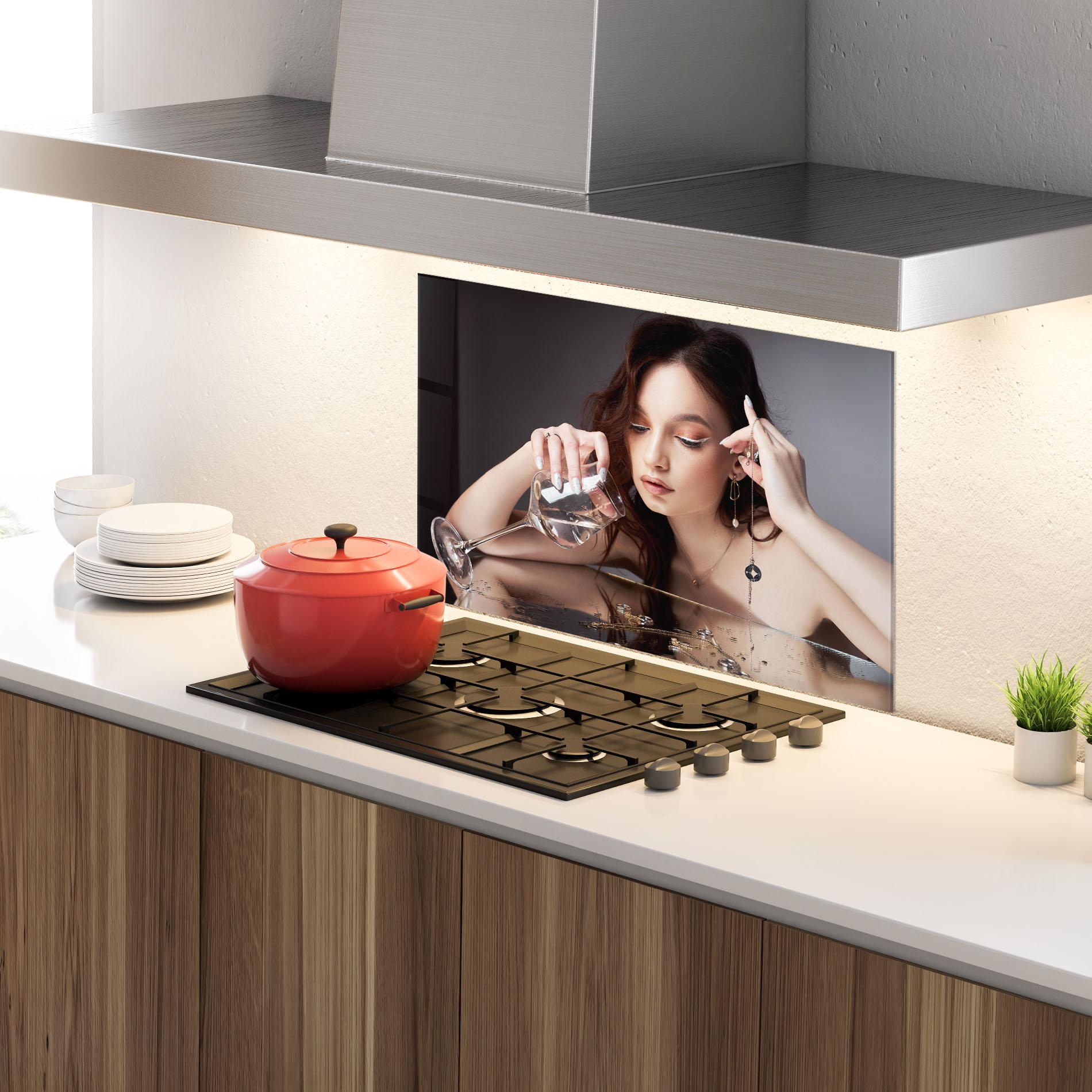 Panou Sticla Bucatarie Wet Rings mockup 4