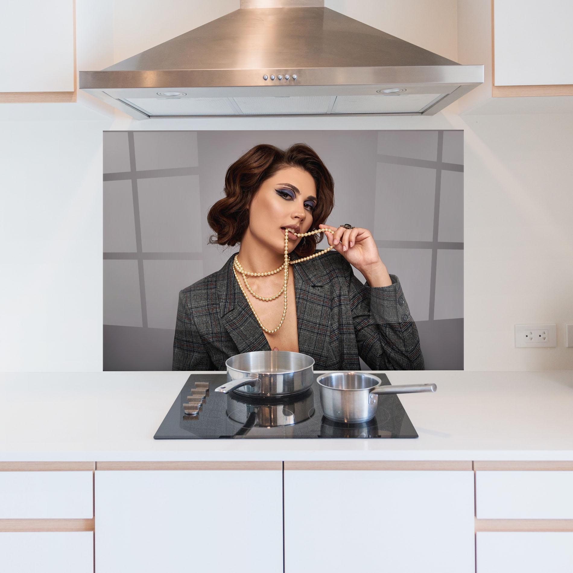 Panou Sticla Bucatarie Gold Pearls mockup 5