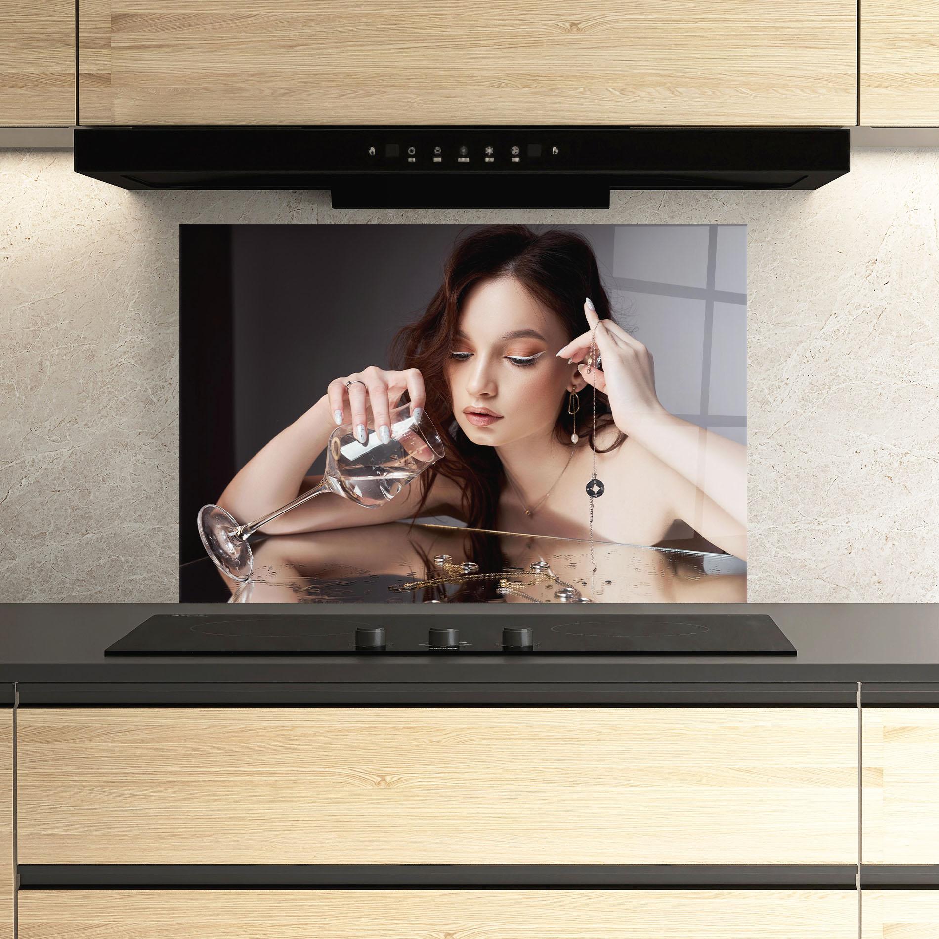 Panou Sticla Bucatarie Wet Rings mockup 3