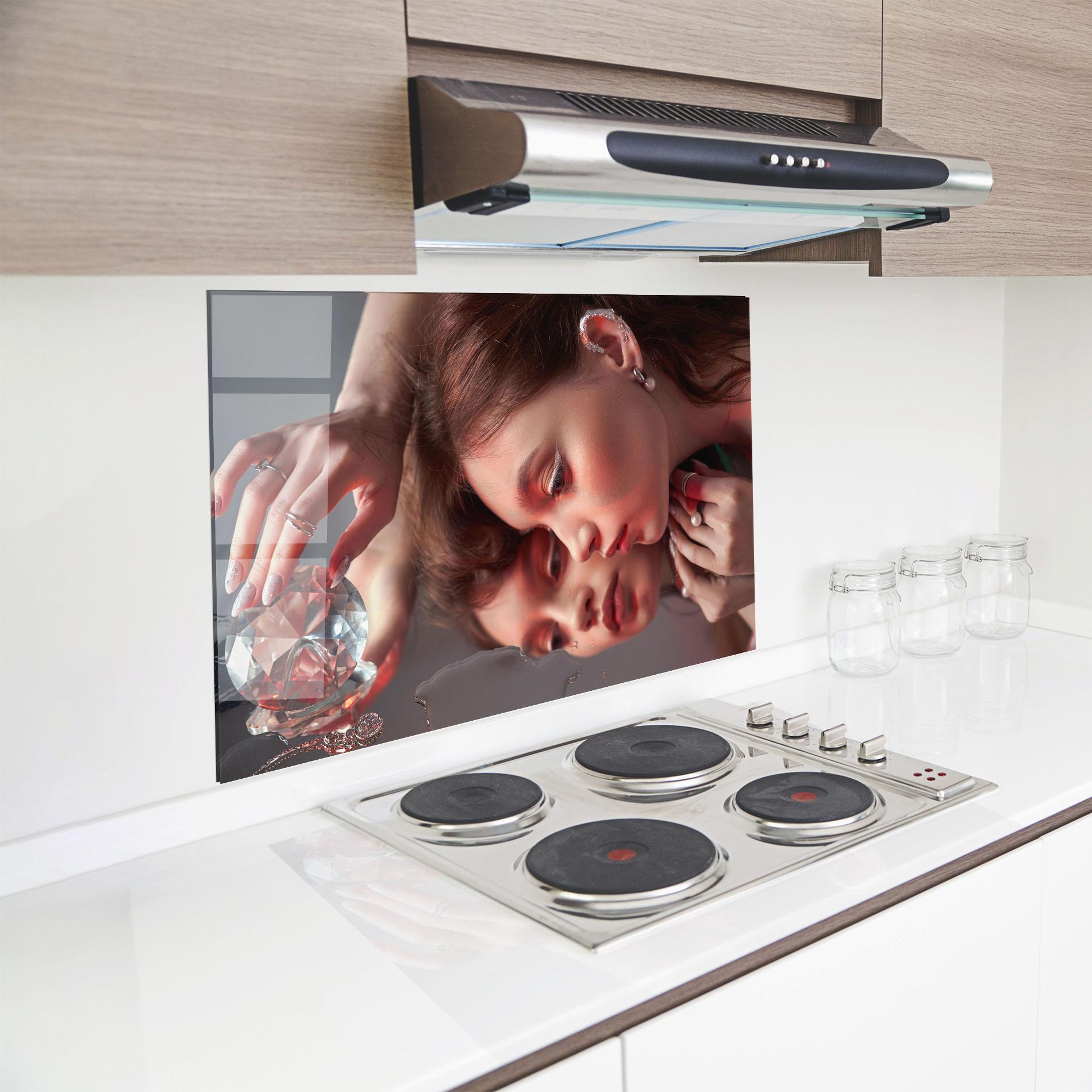 Panou Sticla Bucatarie Big Diamond Hand mockup 8