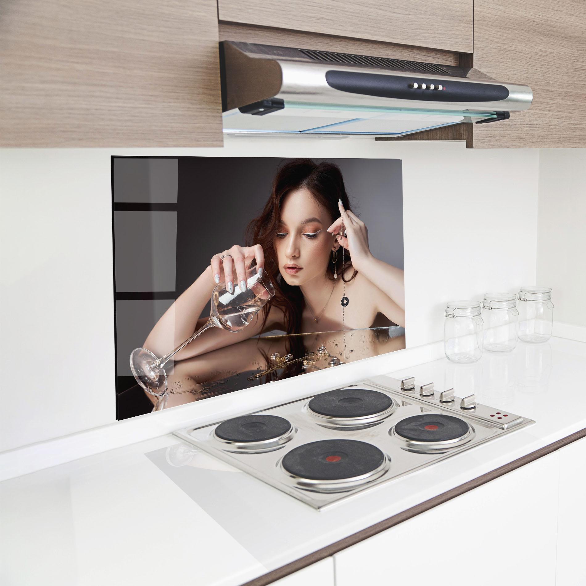 Panou Sticla Bucatarie Wet Rings mockup 8