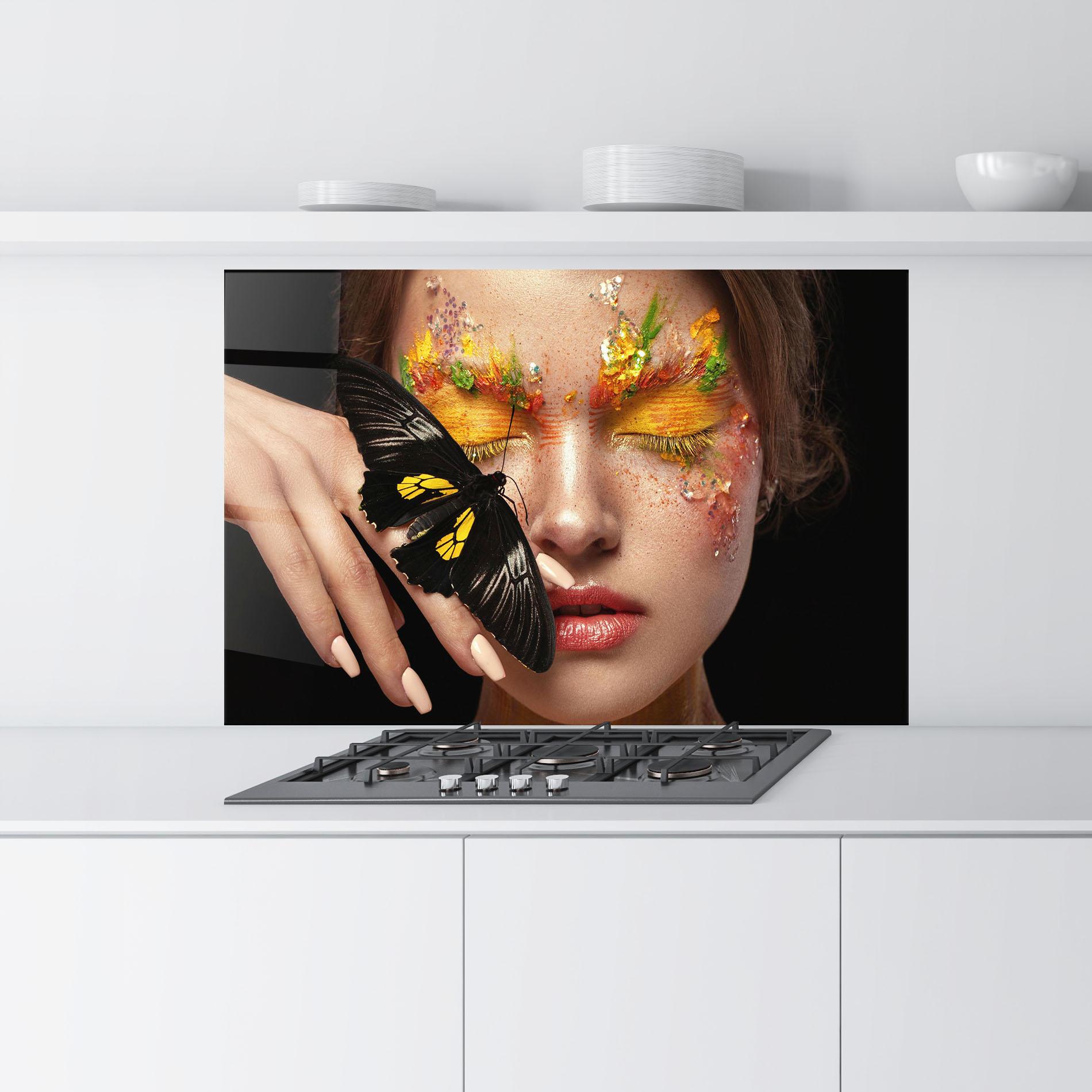 Panou Sticla Bucatarie Pretty Butterflu Makeup mockup 9