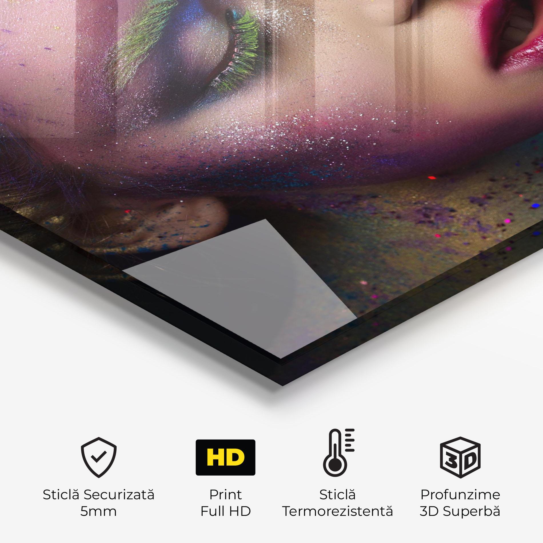 Panou Sticla Bucatarie Green Eyelashes mockup 2