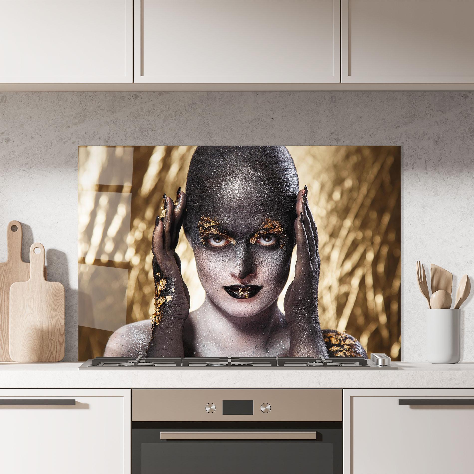 Panou Sticla Bucatarie Glitter Artistic Makeup mockup 7