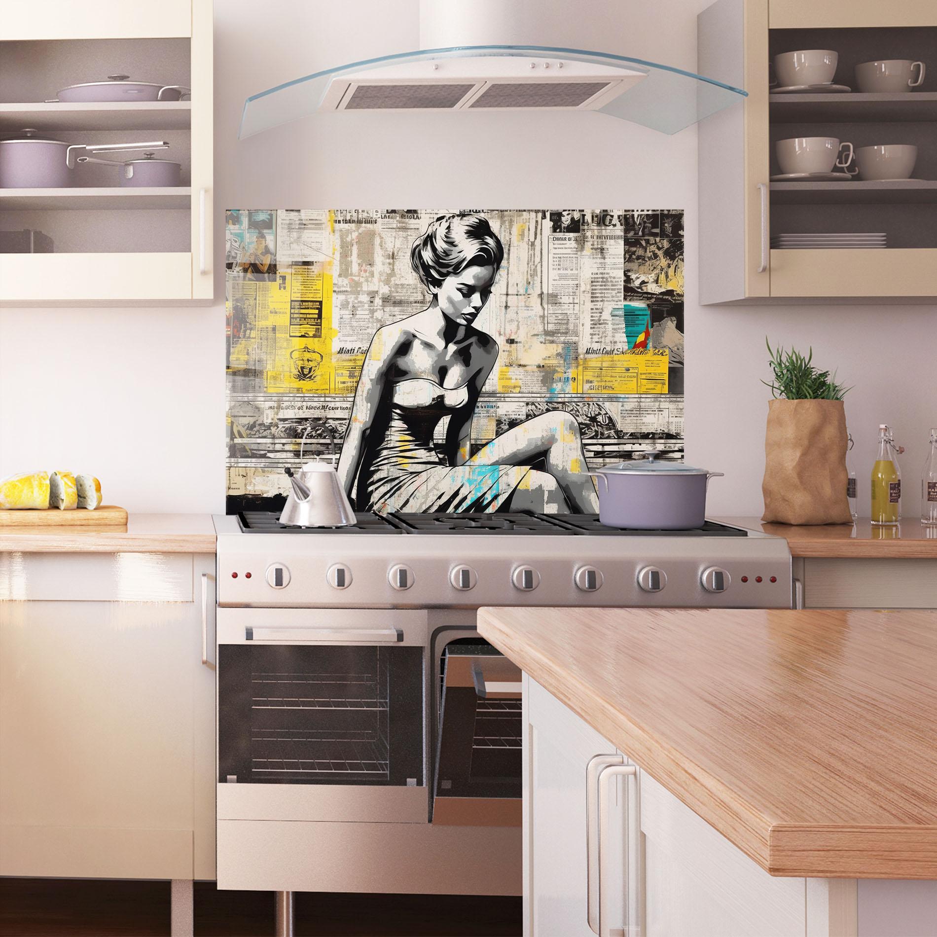 Panou Sticla Bucatarie Newspaper Painting Girl mockup 1